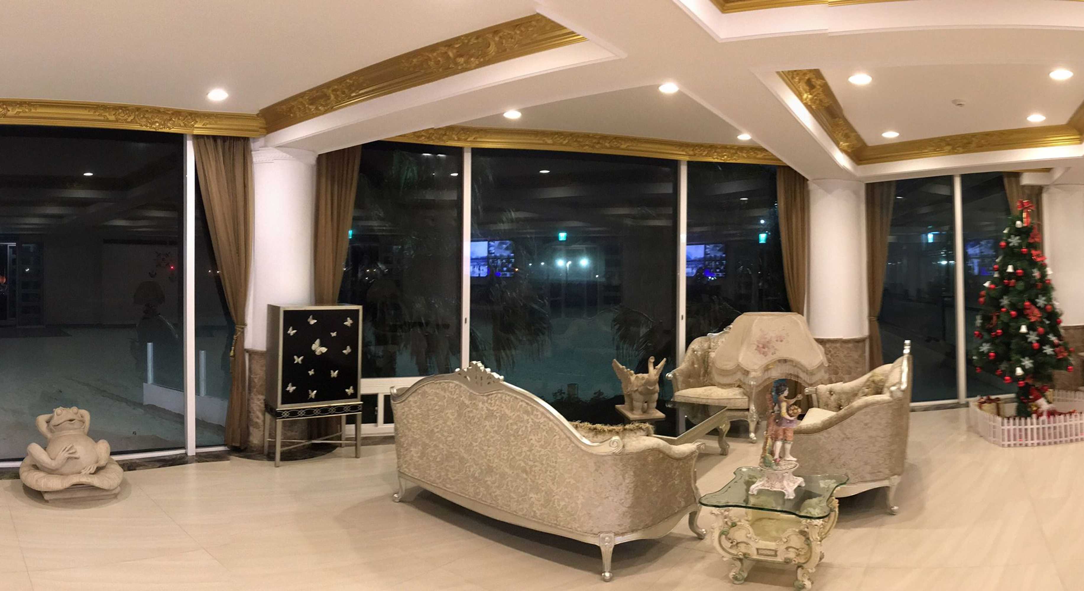 Gift card for White House Beach Hotspring Resort