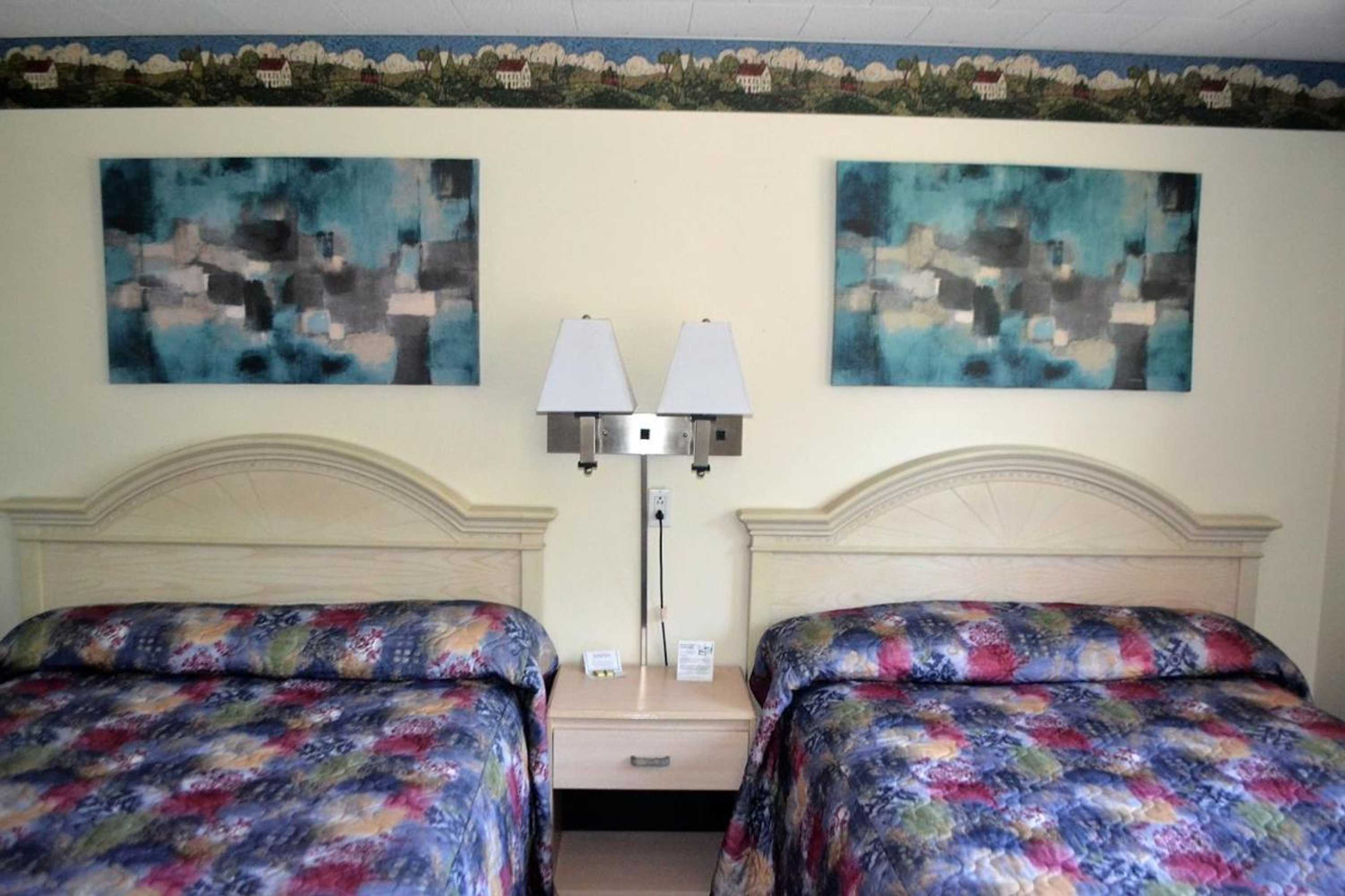 Gift card for Stratford Suburban Motel