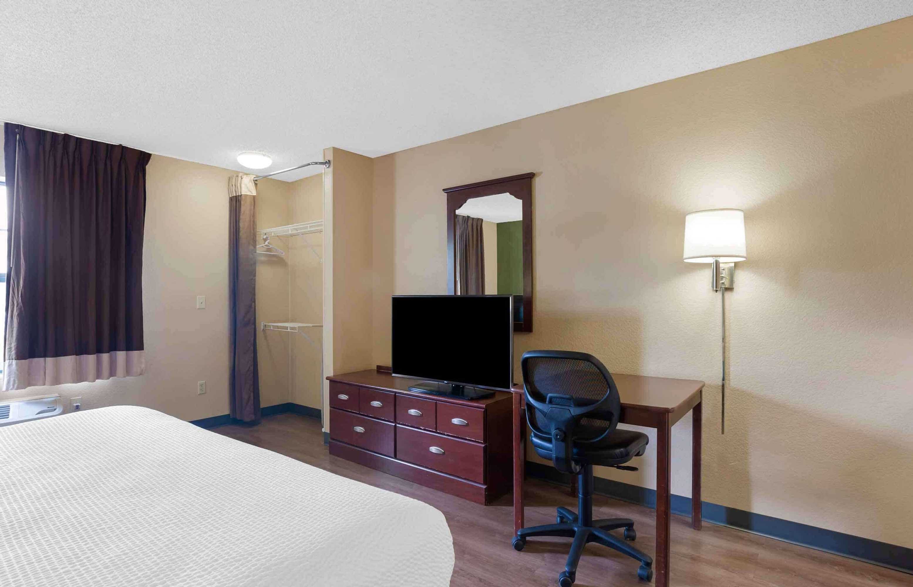 Gift card for Extended Stay America Select Suites Chicago Naperville West
