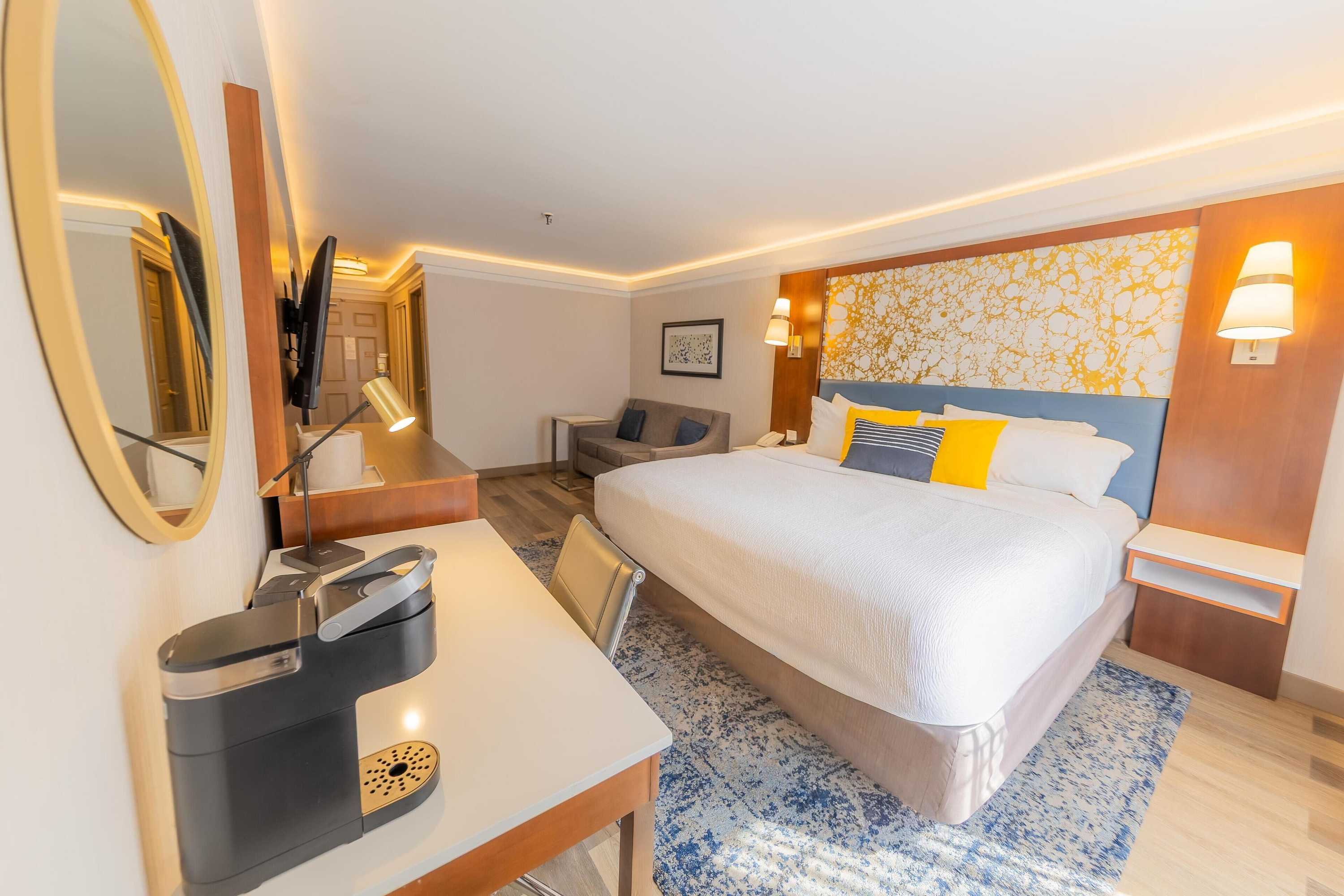 Gift card for The Westfield Inn, BW Signature Collection