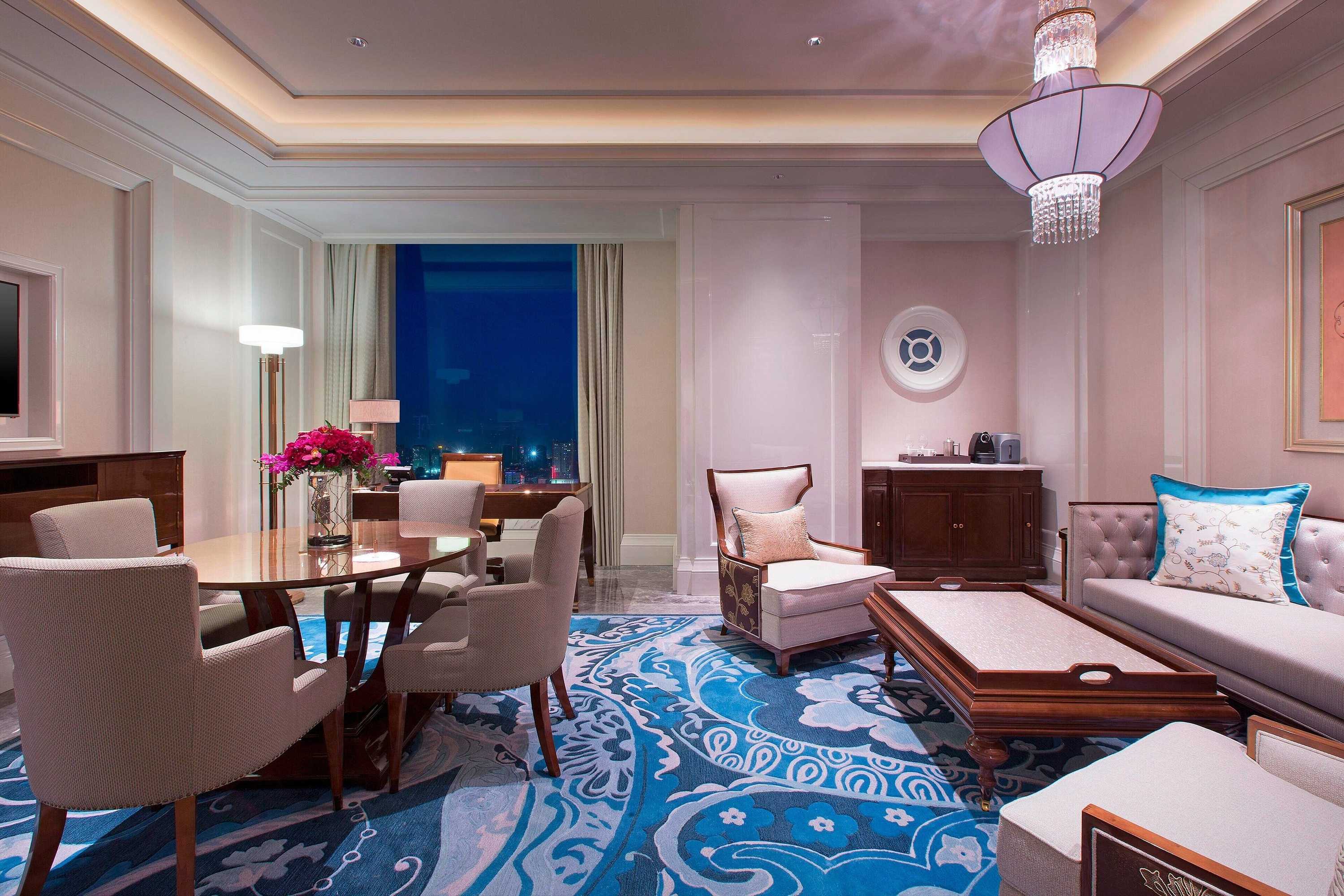 Gift card for Sheraton Grand Wuhan Hankou Hotel Gift card for Sheraton Grand Wuhan Hankou Hotel