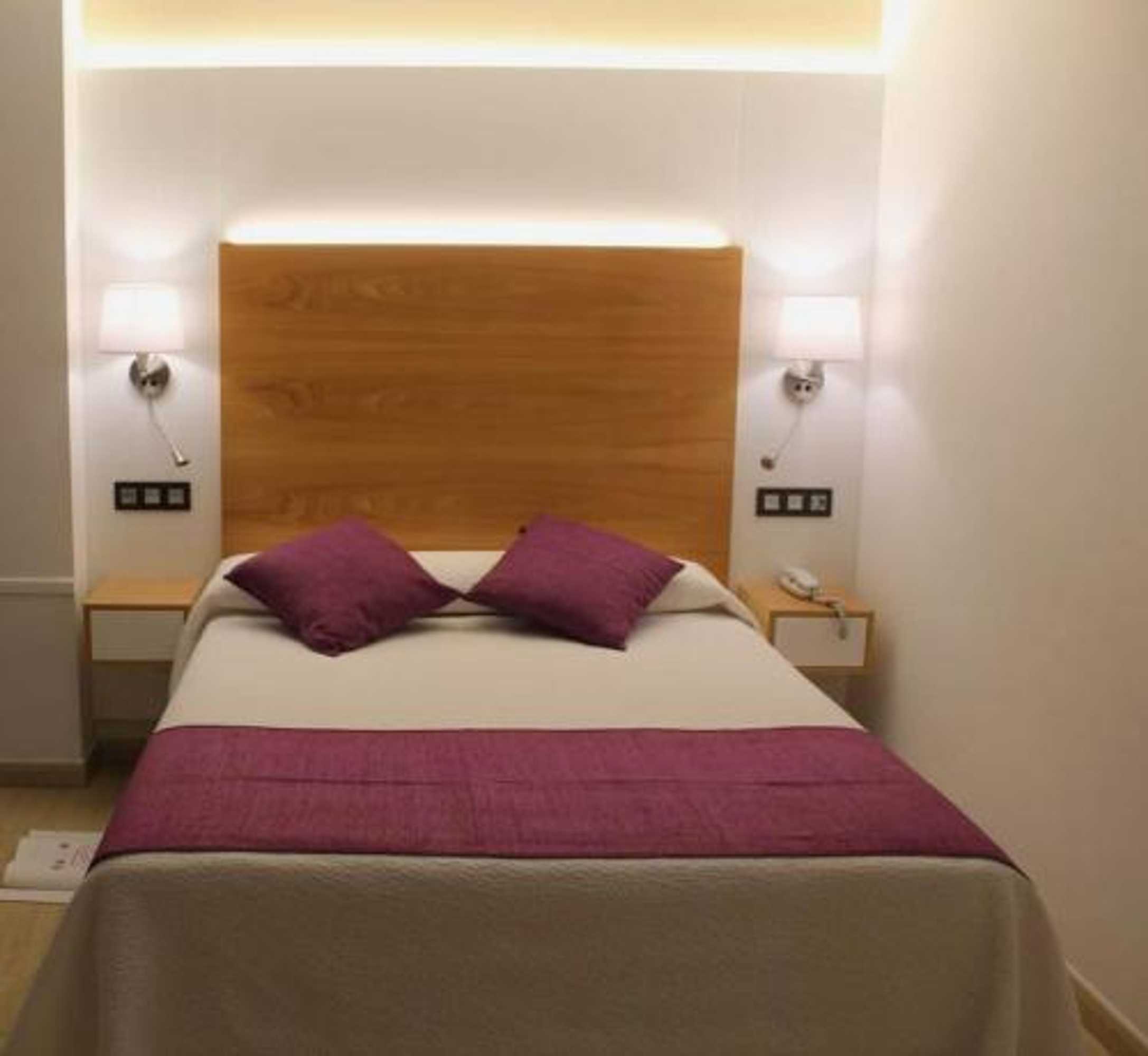 Gift card for Hotel La Noyesa *** Superior Gift card for Hotel La Noyesa *** Superior