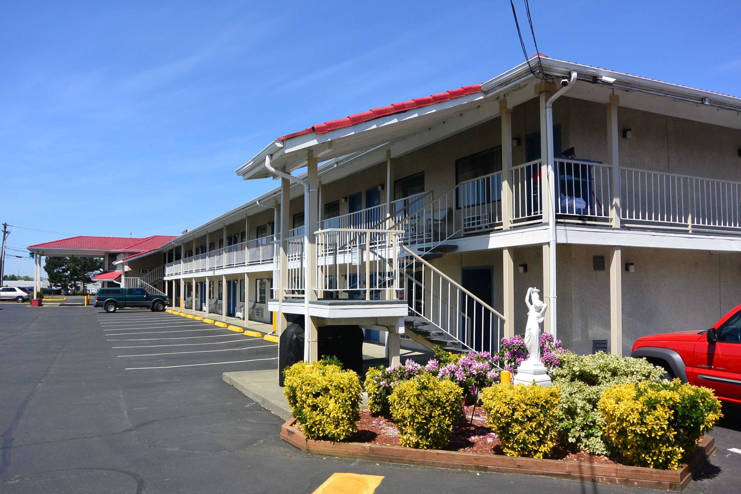 Gift card for Days Inn by Wyndham Lakewood South Tacoma Gift card for Days Inn by Wyndham Lakewood South Tacoma