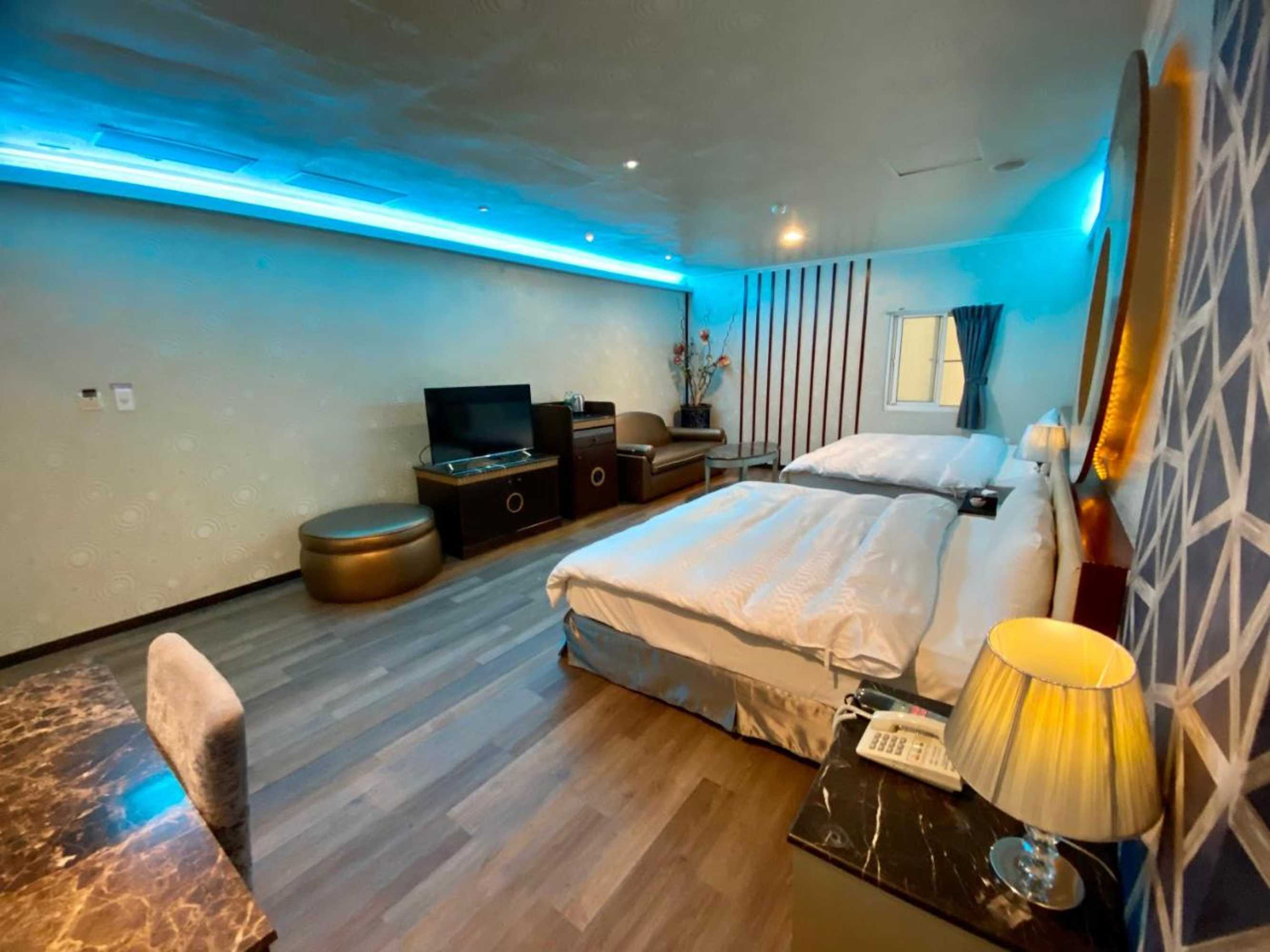 Gift card for Huang Xing Boutique Hotel Gift card for Huang Xing Boutique Hotel