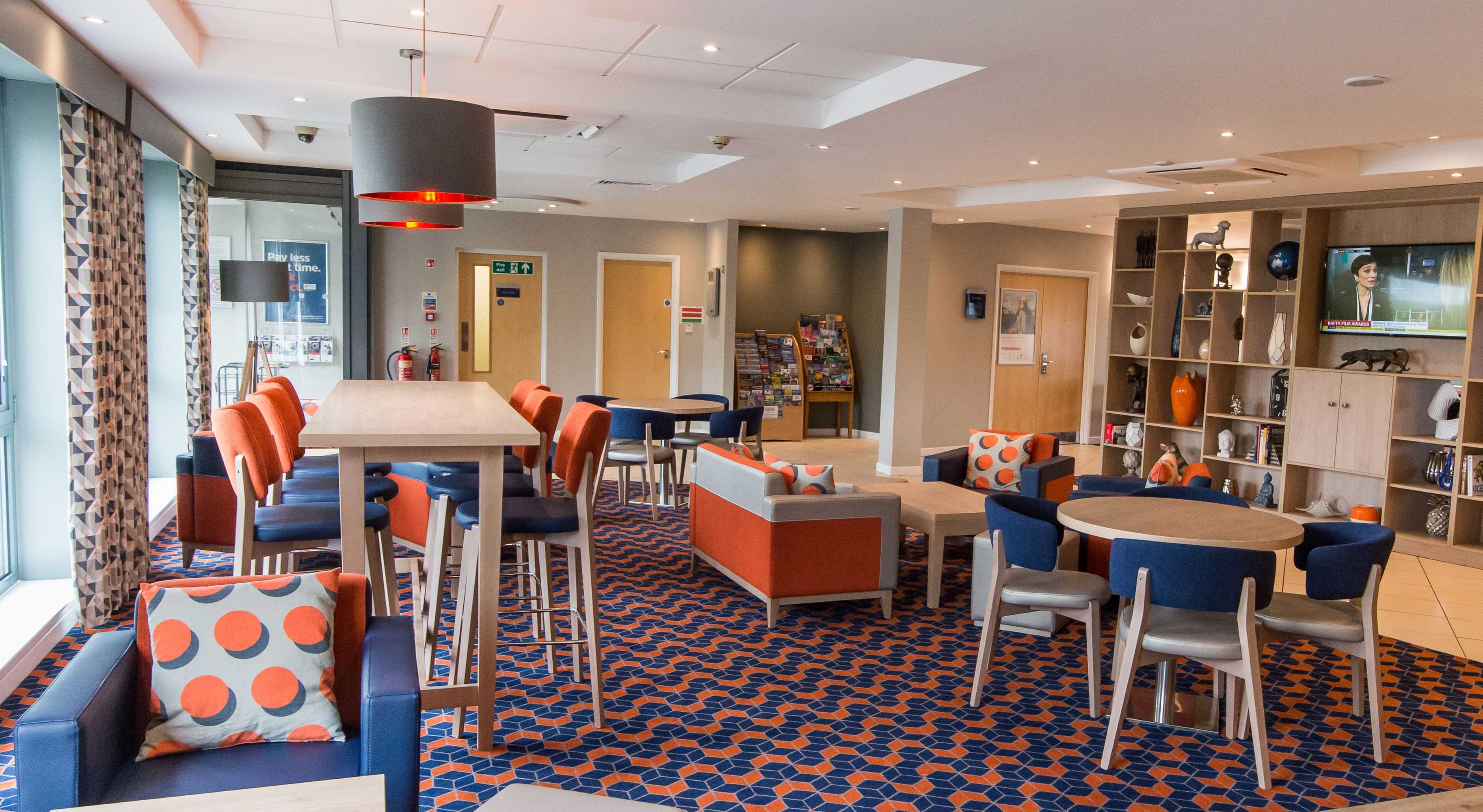 Gift card for Holiday Inn Express Dunfermline by Ihg Gift card for Holiday Inn Express Dunfermline by Ihg