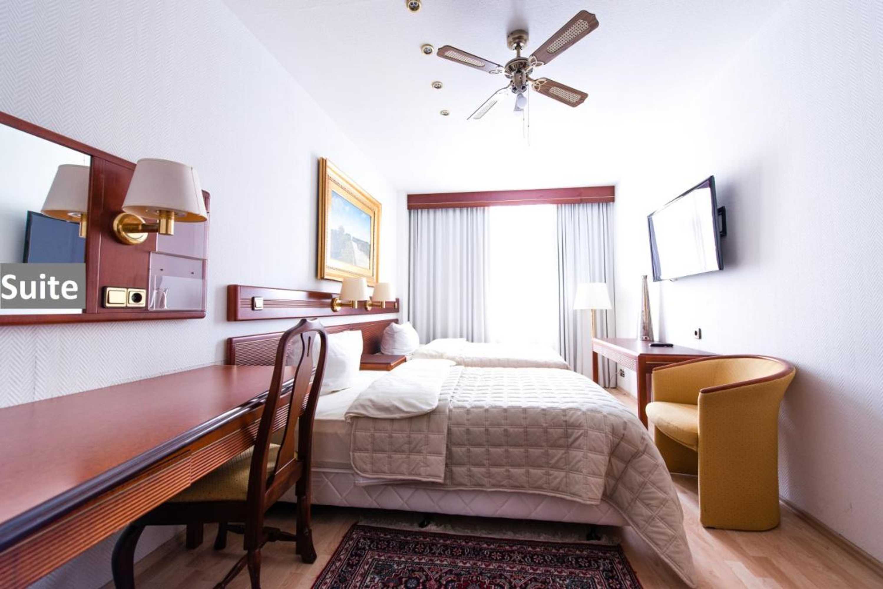 Gift card for Ravel International