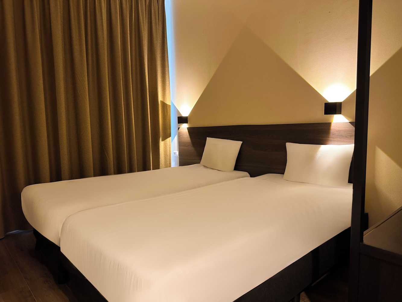 Gift card for Hotelux Amsterdam Airport Hotel Gift card for Hotelux Amsterdam Airport Hotel