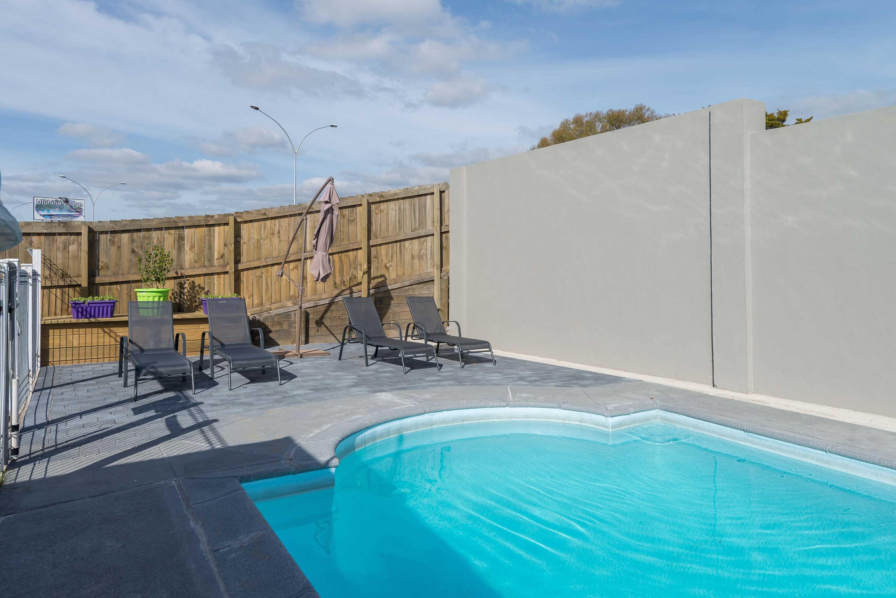 Gift card for Red Rock Thermal Motel