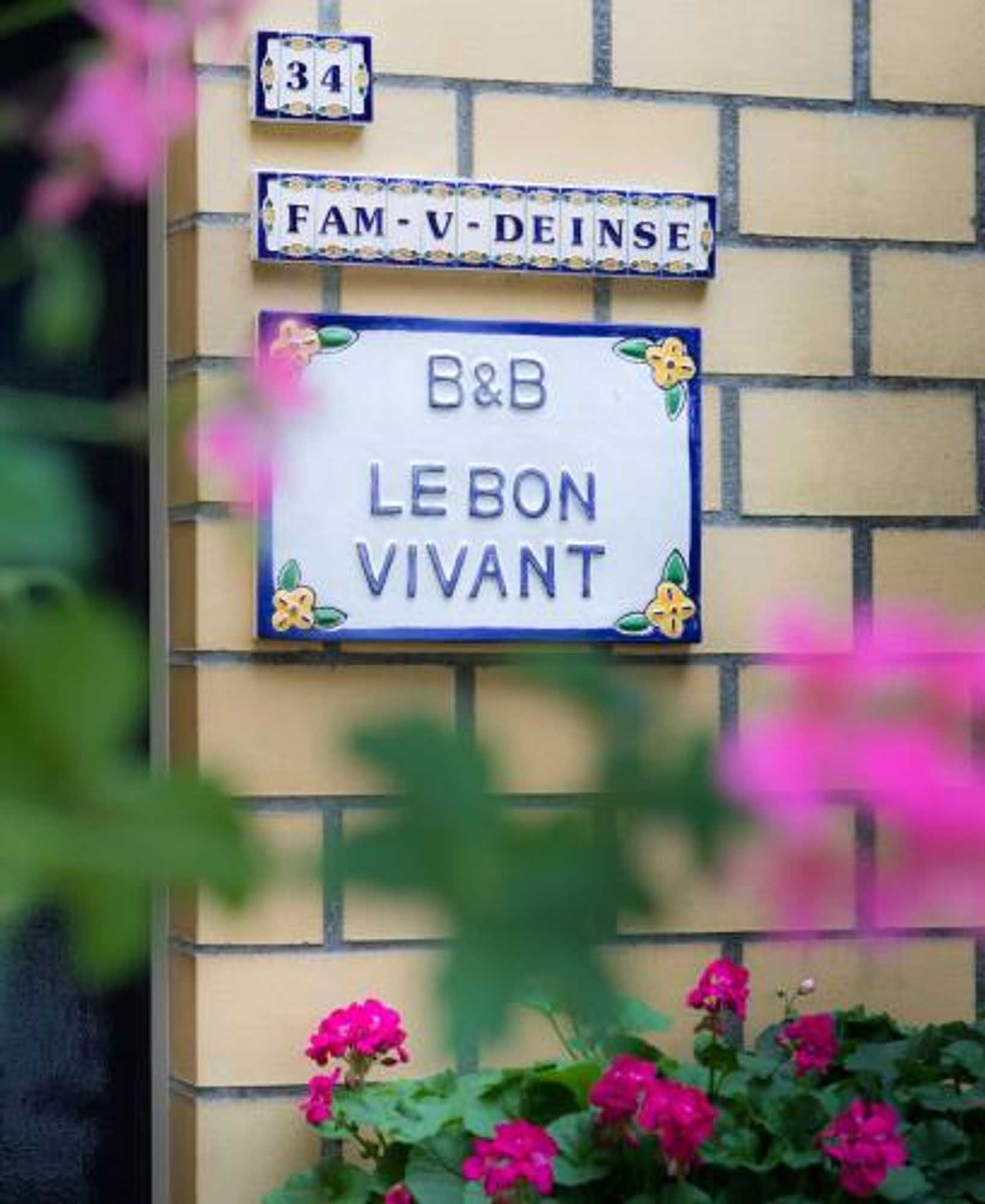 Gift card for B&b Le Bon Vivant Eindhoven Gift card for B&b Le Bon Vivant Eindhoven