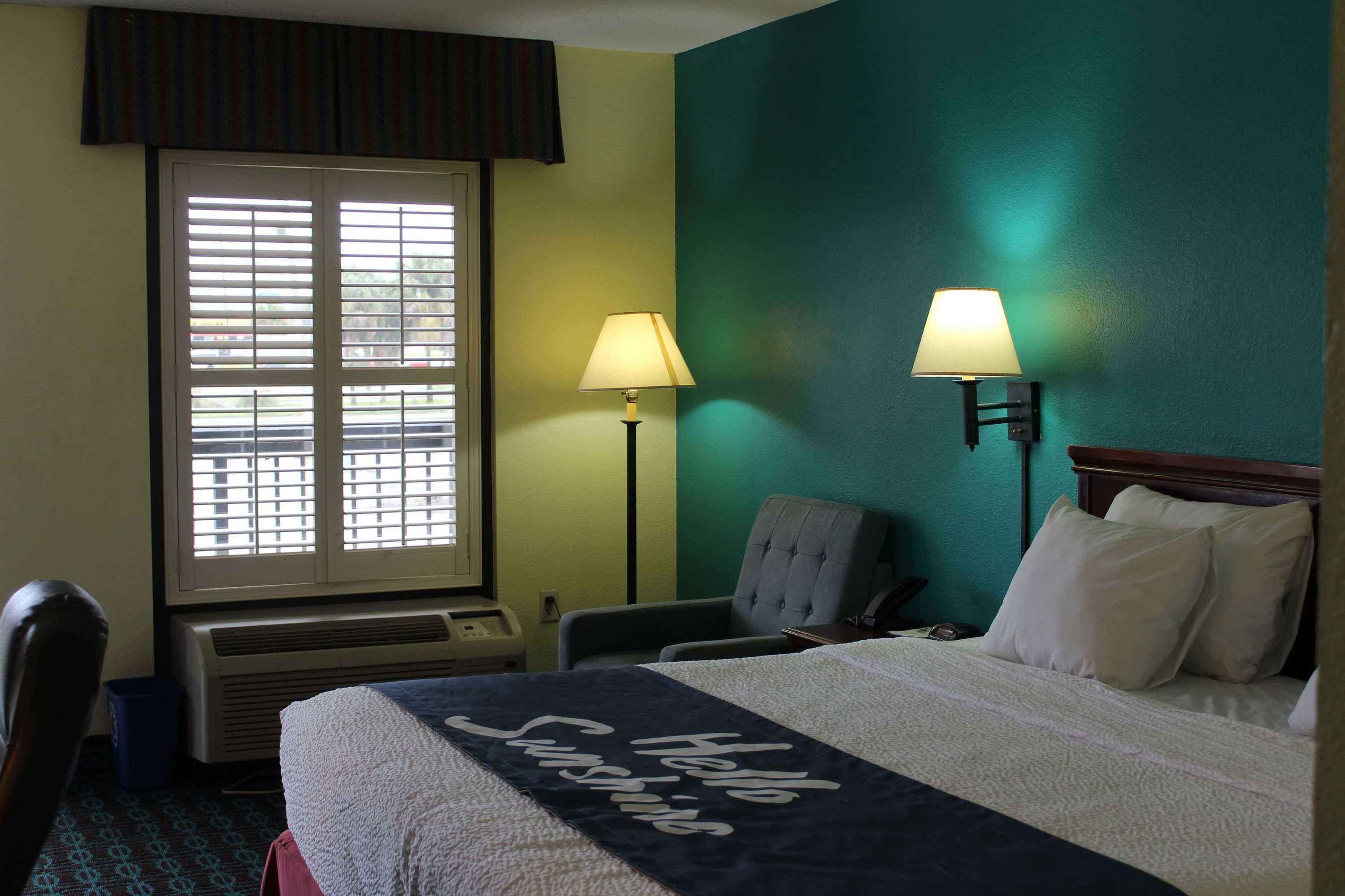 Gift card for Days Inn by Wyndham Marianna Gift card for Days Inn by Wyndham Marianna