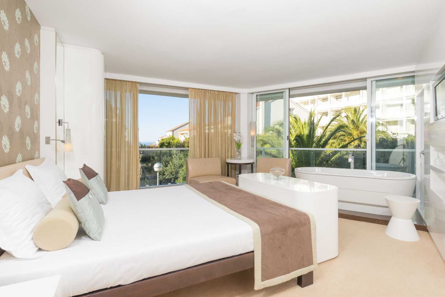 Gift card for Amfora Hvar Grand Beach Resort Gift card for Amfora Hvar Grand Beach Resort