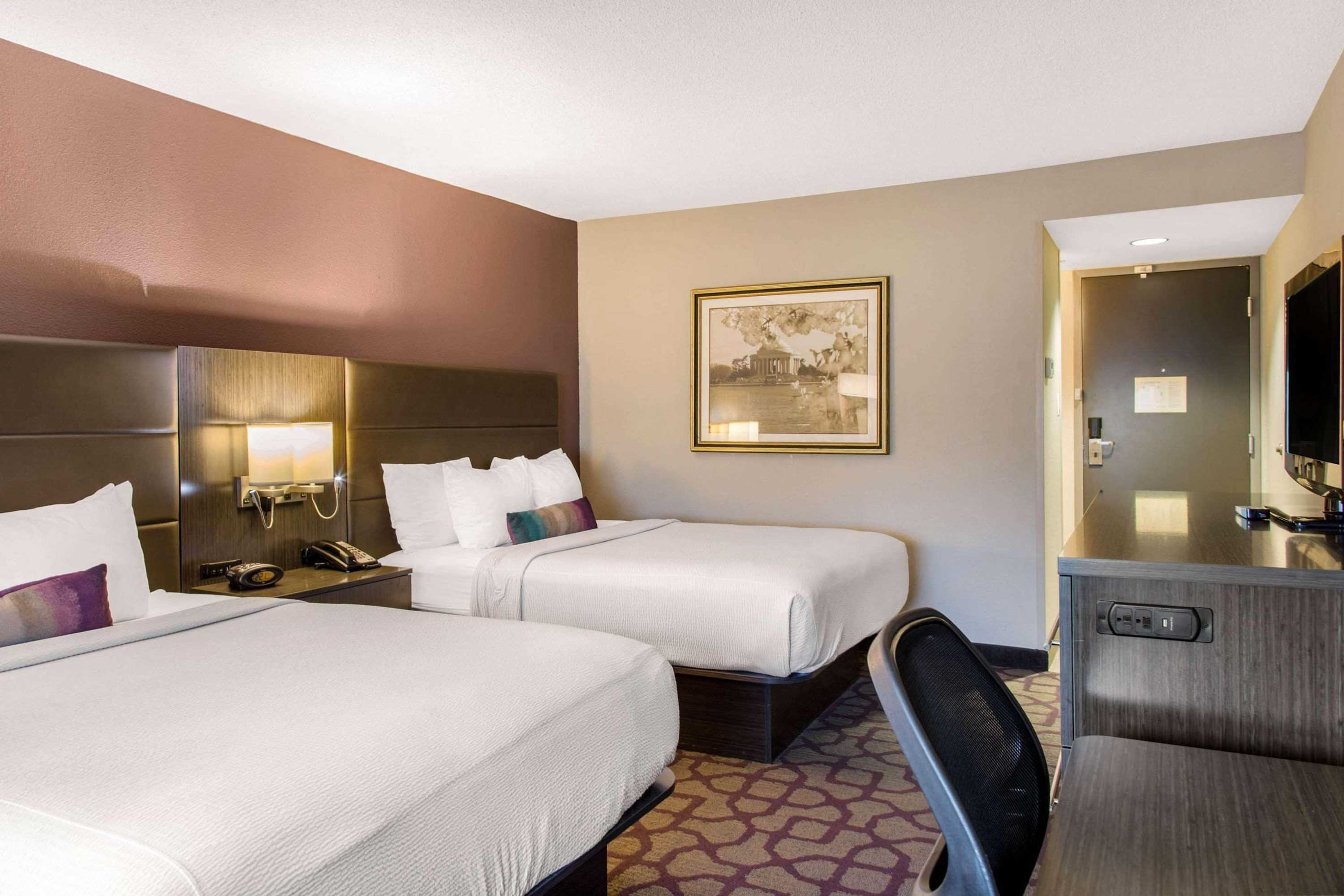 Gift card for Comfort Inn Largo-Washington DC East Gift card for Comfort Inn Largo-Washington DC East