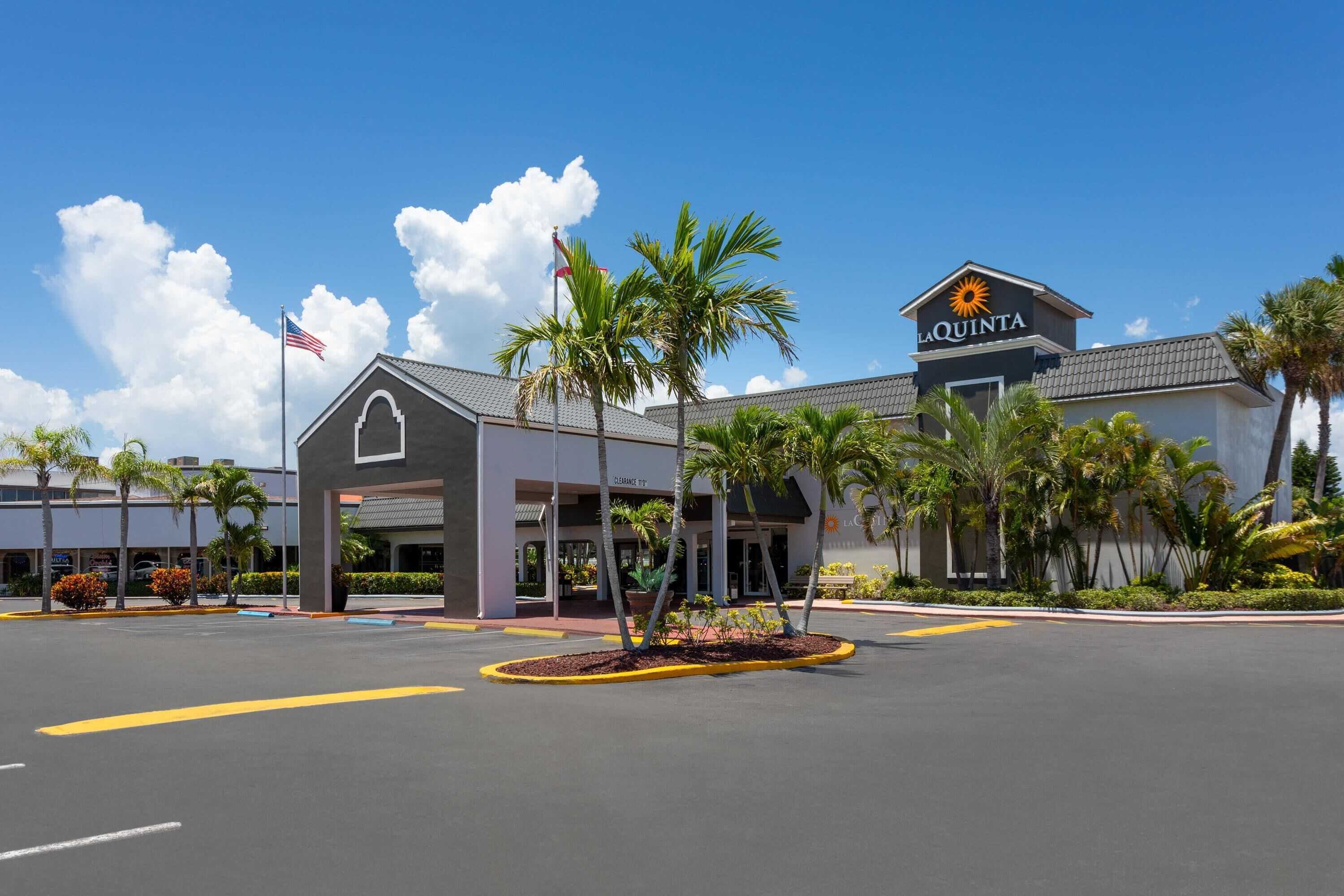 Gift card for La Quinta Inn by Wyndham Cocoa Beach-Port Canaveral Gift card for La Quinta Inn by Wyndham Cocoa Beach-Port Canaveral