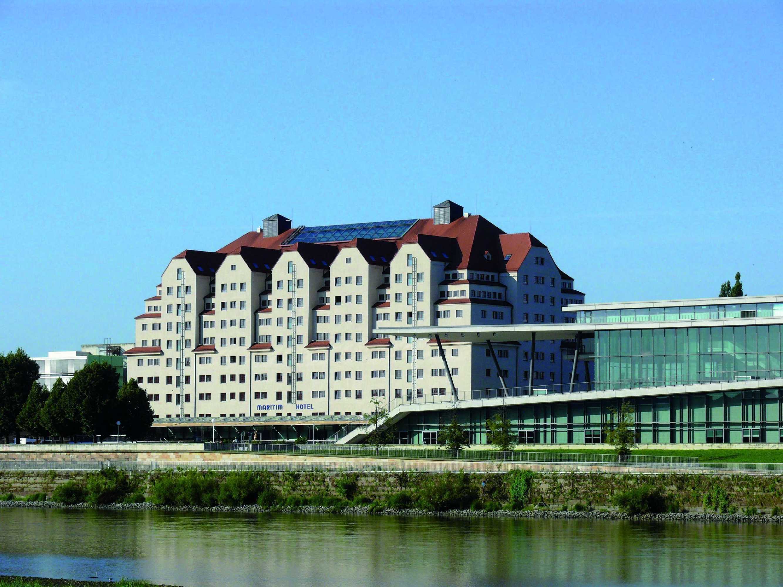 Gift card for Maritim Hotel & Internationales Congress Center Dresden Gift card for Maritim Hotel & Internationales Congress Center Dresden