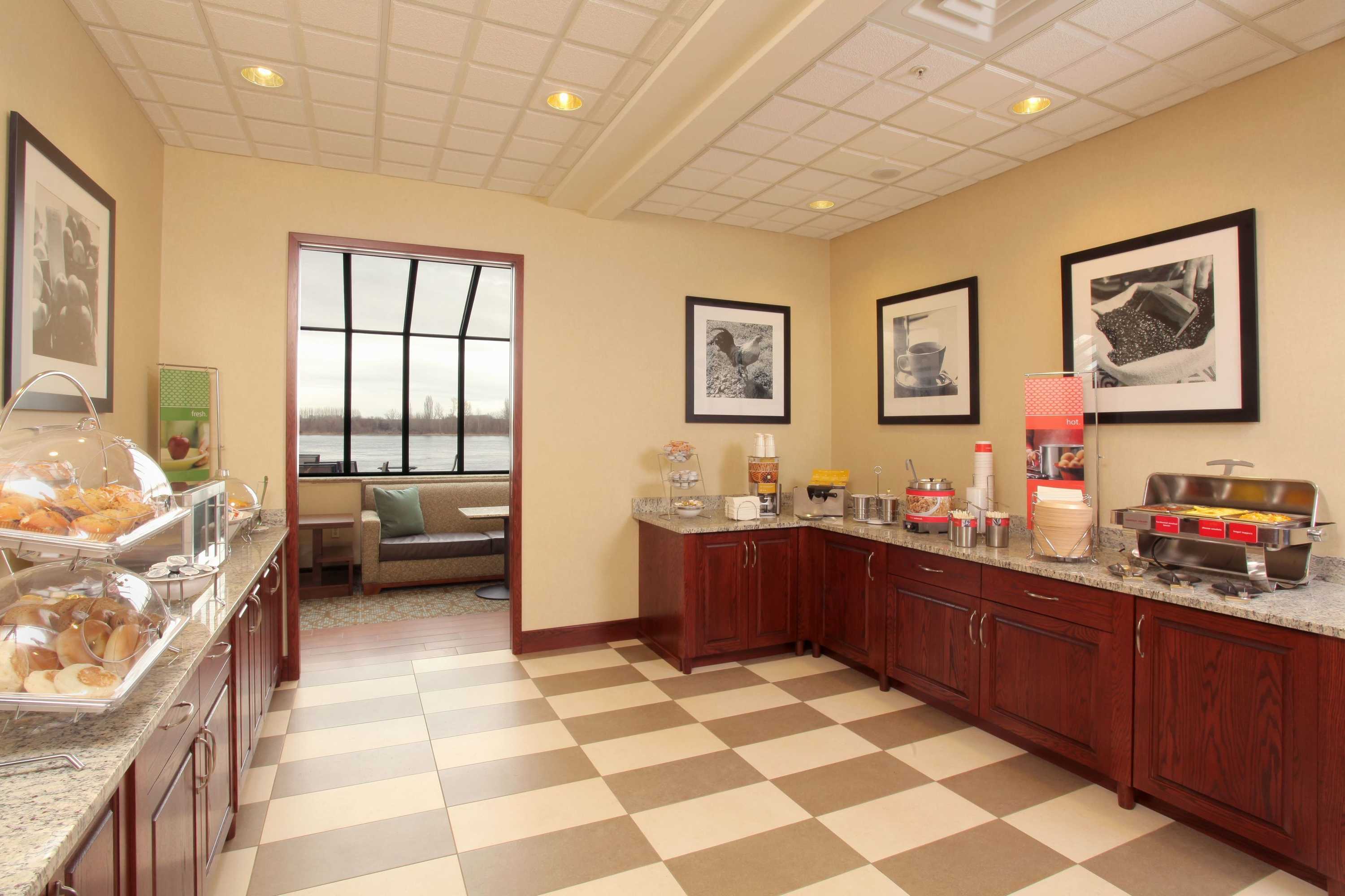 Gift card for Hampton Inn Richland/tri-Cities