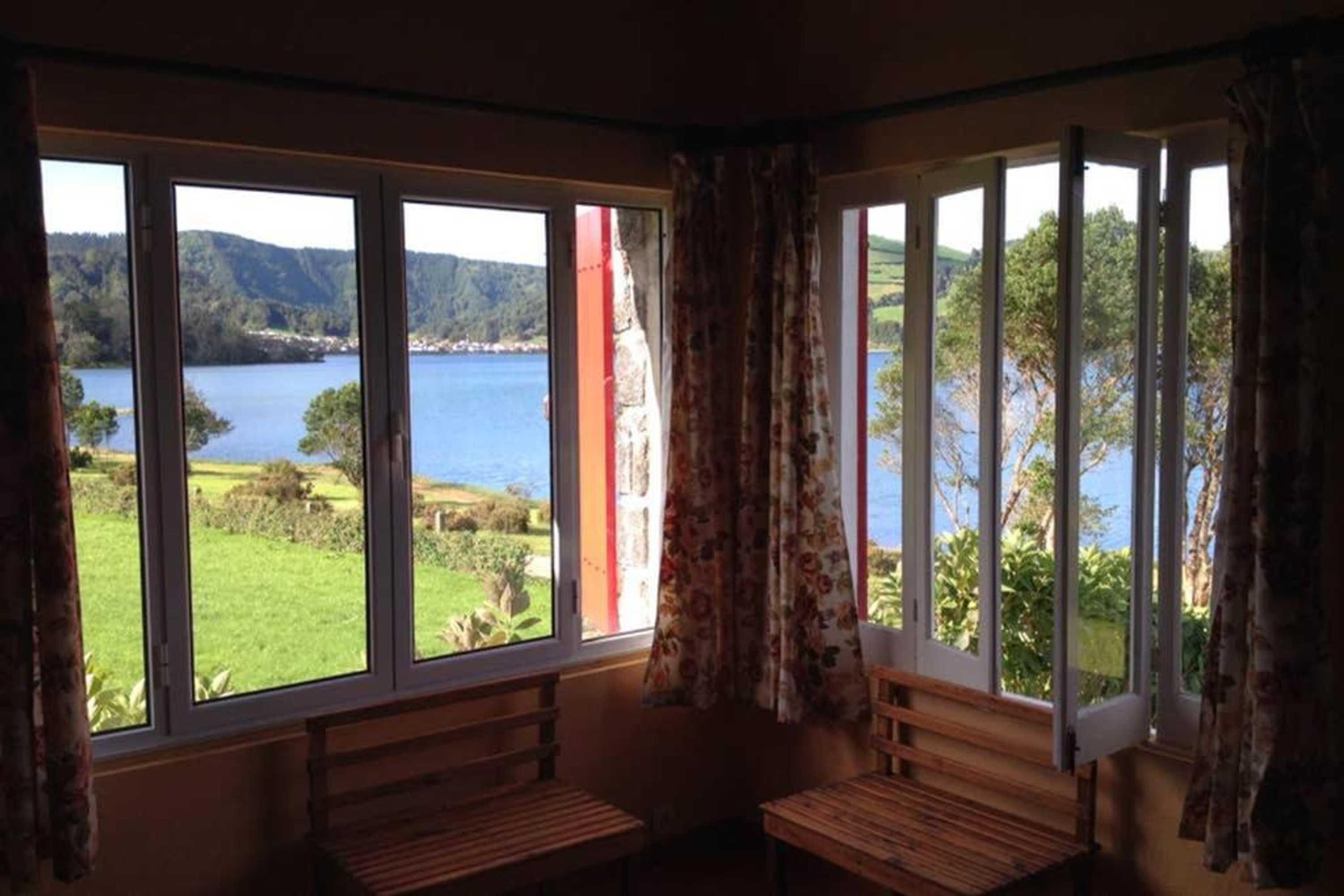 Gift card for Lake Cottage - Panoramic Views 7 Cidades