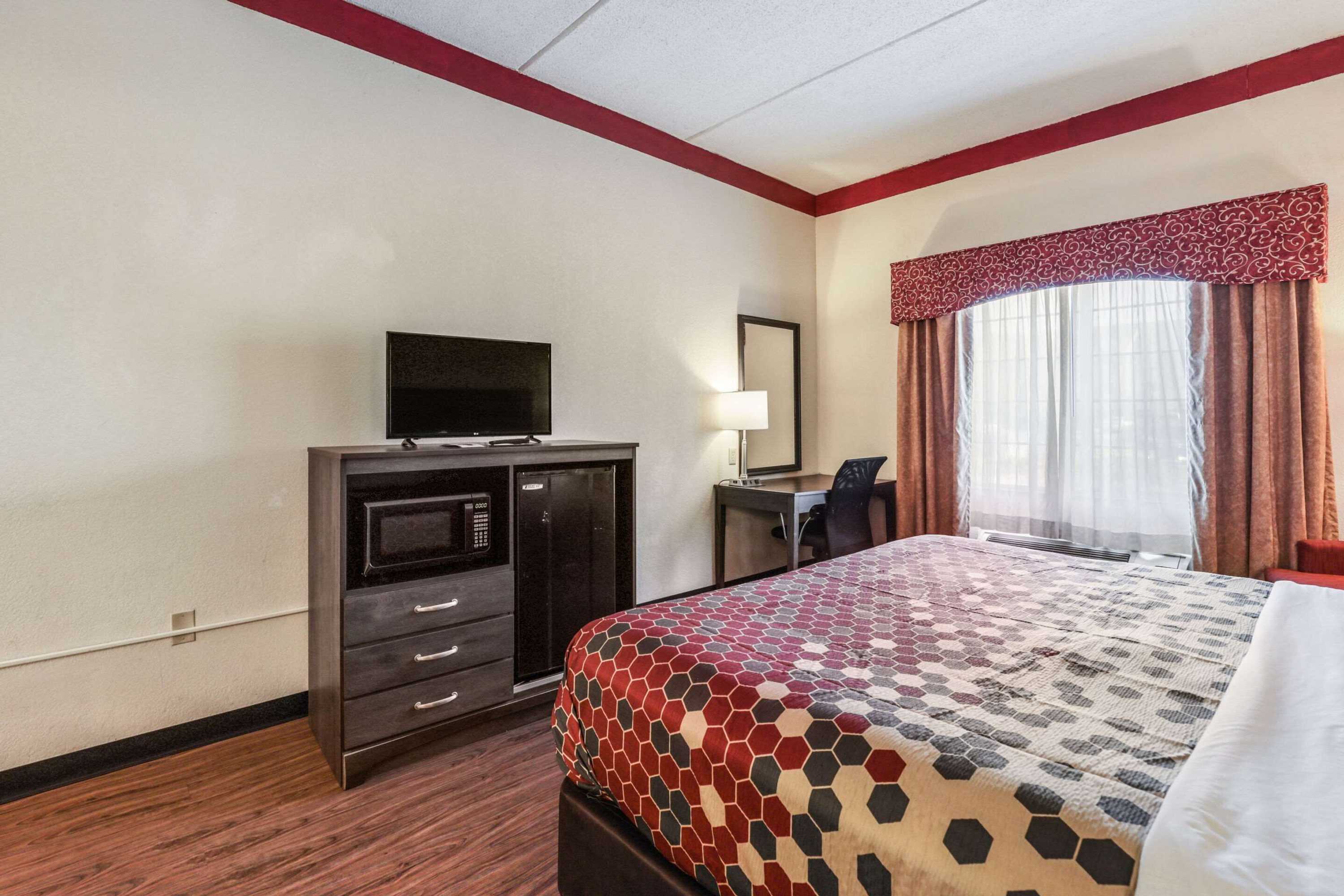 Gift card for Econo Lodge Inn & Suites Gift card for Econo Lodge Inn & Suites