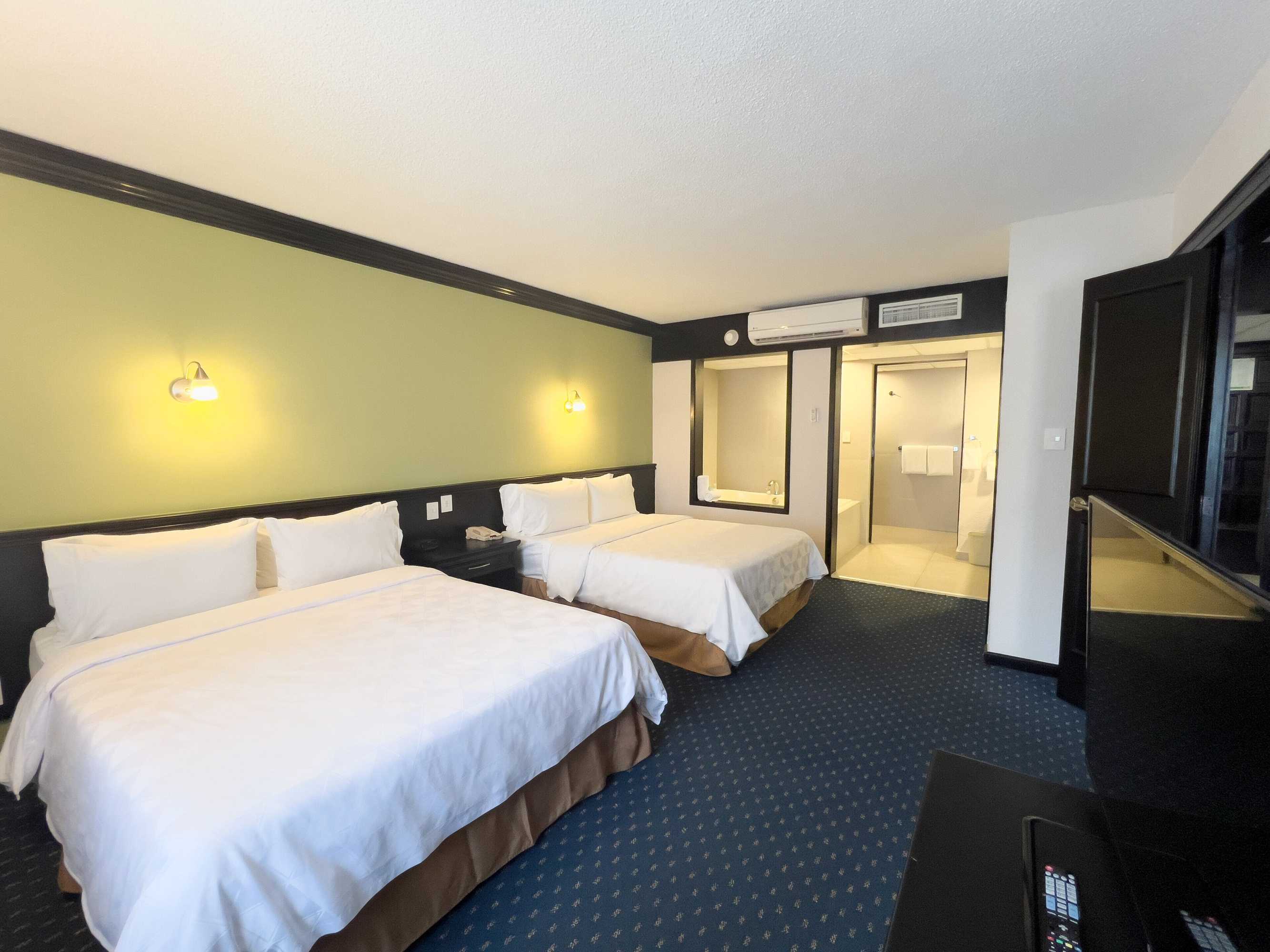Gift card for Holiday Inn San Luis Potosi Quijote by Ihg Gift card for Holiday Inn San Luis Potosi Quijote by Ihg