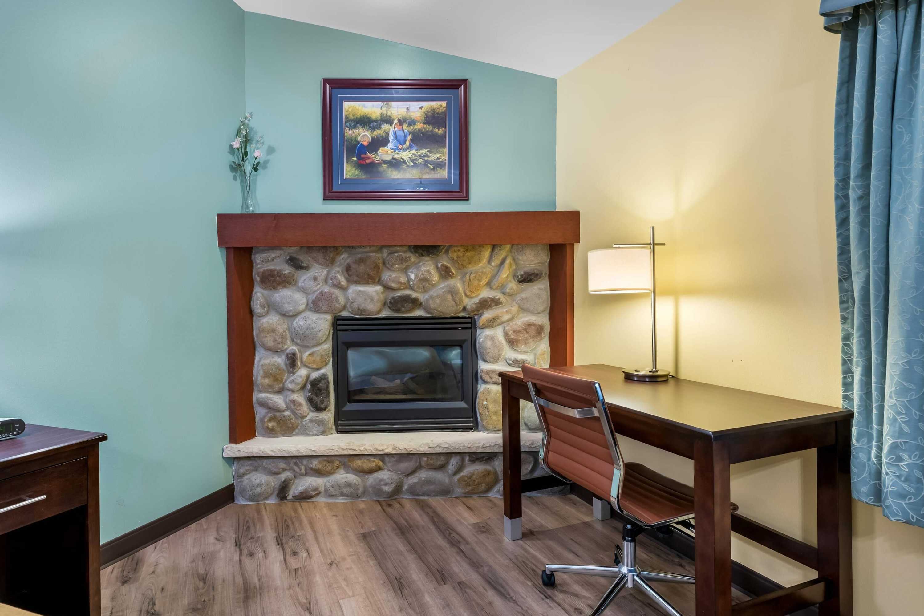 Gift card for Econo Lodge Inn & Suites Gift card for Econo Lodge Inn & Suites