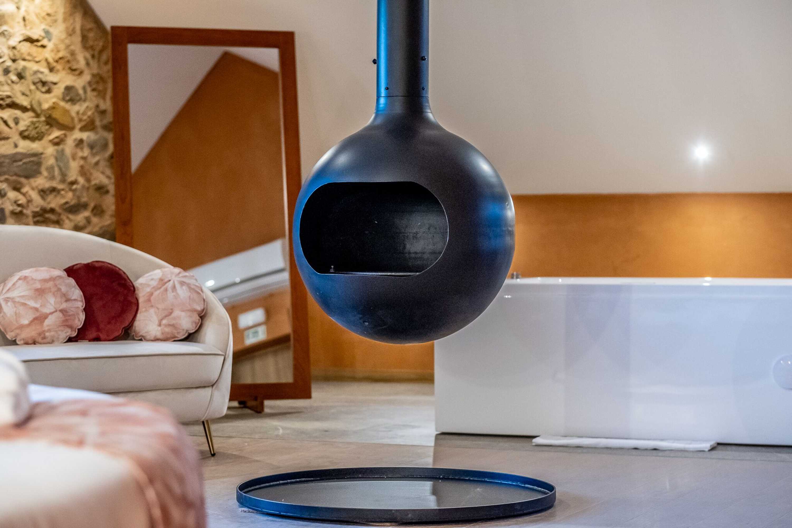 Gift card for Cherry Sculpture Hotel