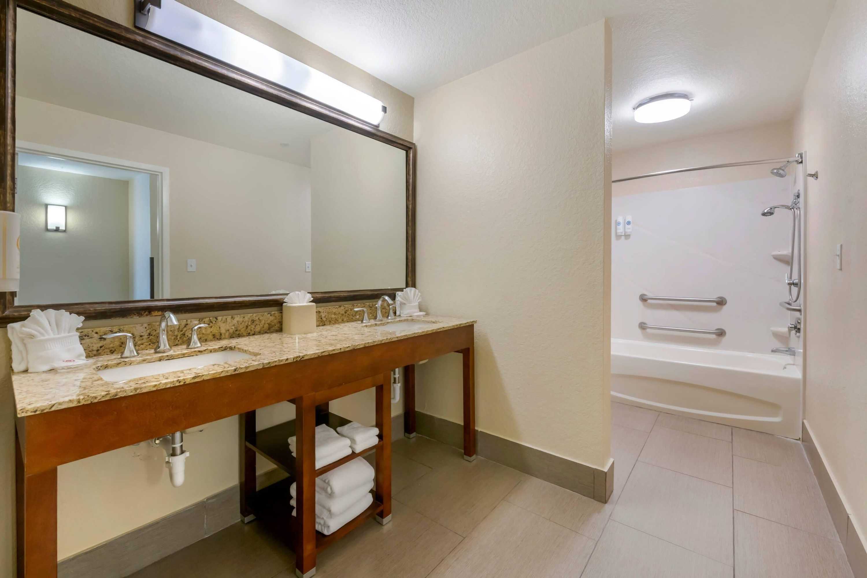 Gift card for Comfort Suites Lady Lake - The Villages