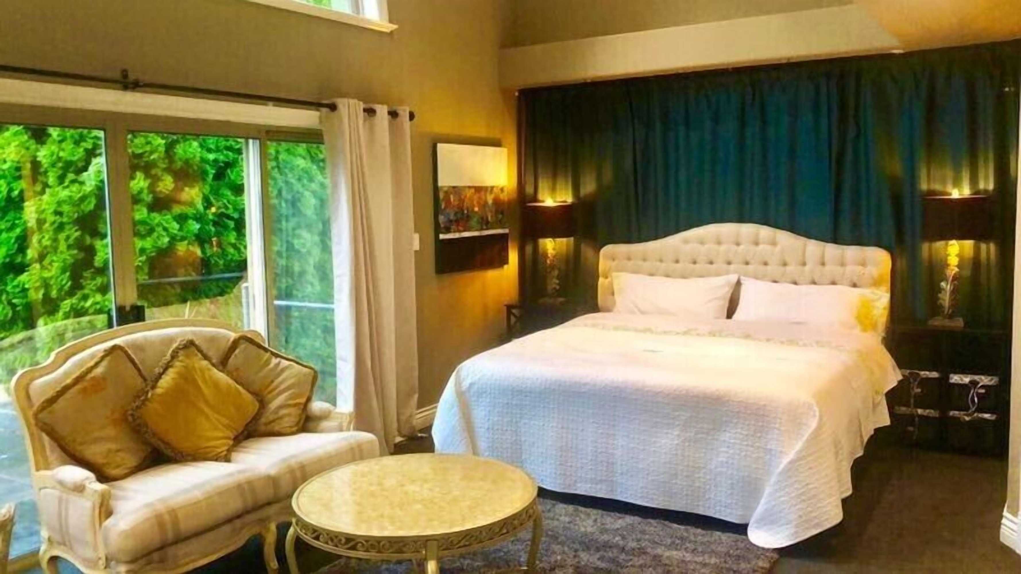 Gift card for Cedar Manor Bed And Breakfast Gift card for Cedar Manor Bed And Breakfast