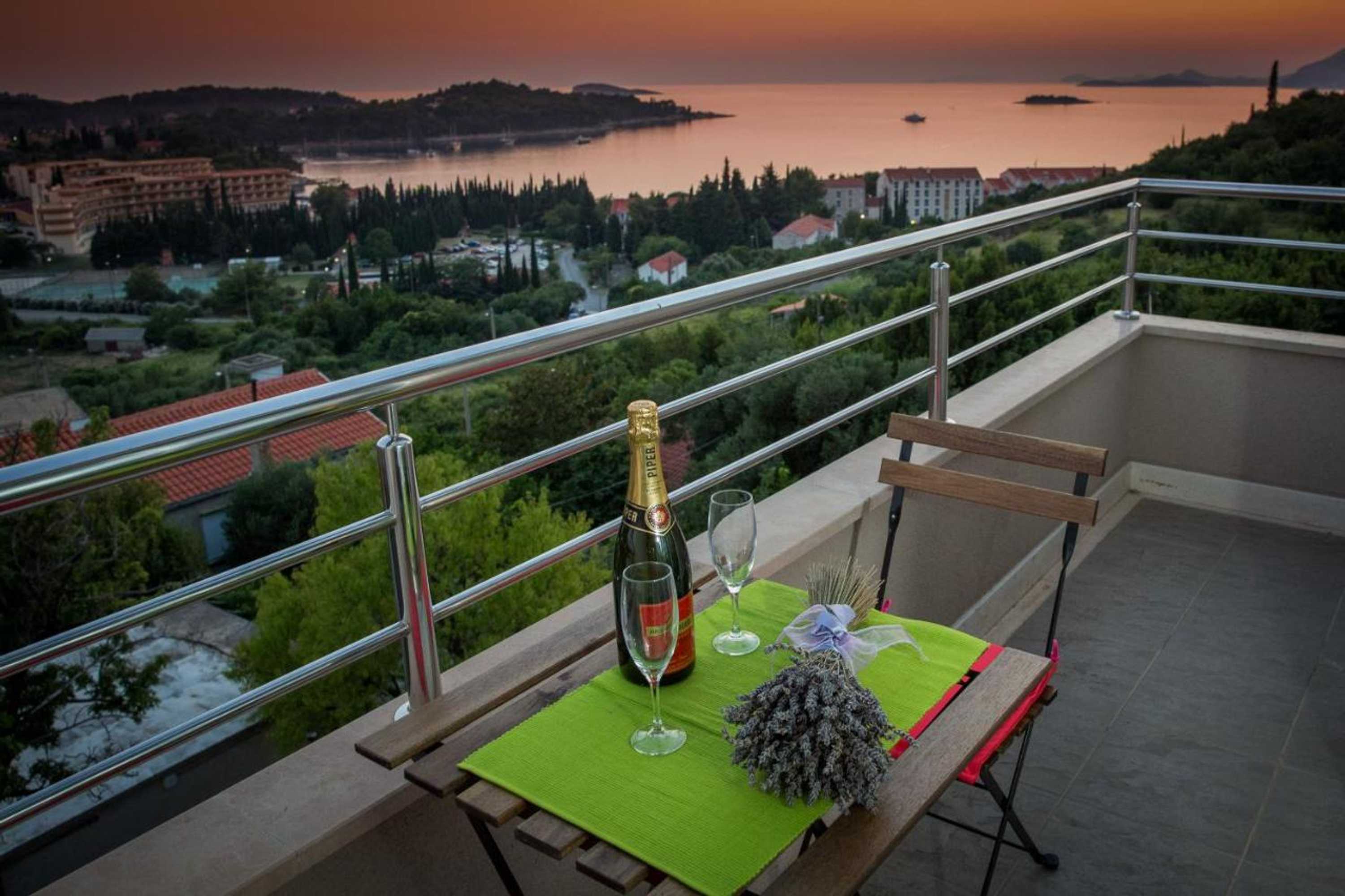 Gift card for Overwhelming Mediterranean Sunset Apartments