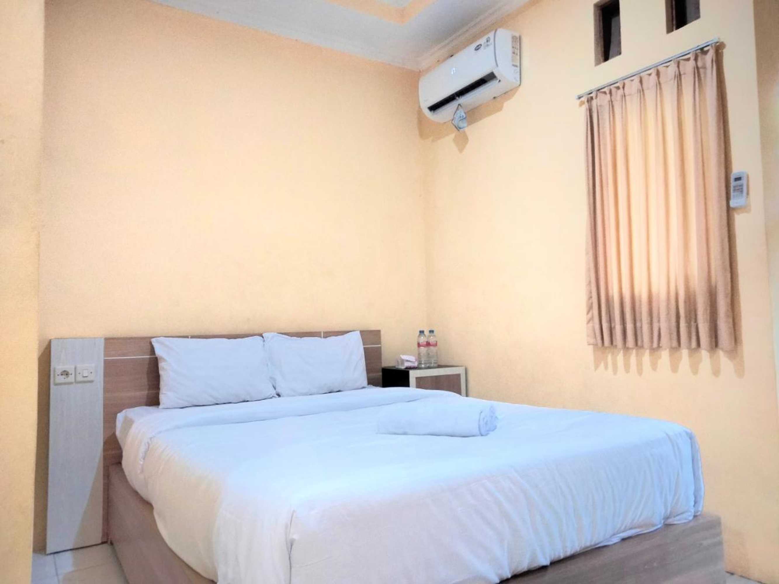 Gift card for Wisma Mutiara Near Alun Alun Demak Mitra Reddoorz