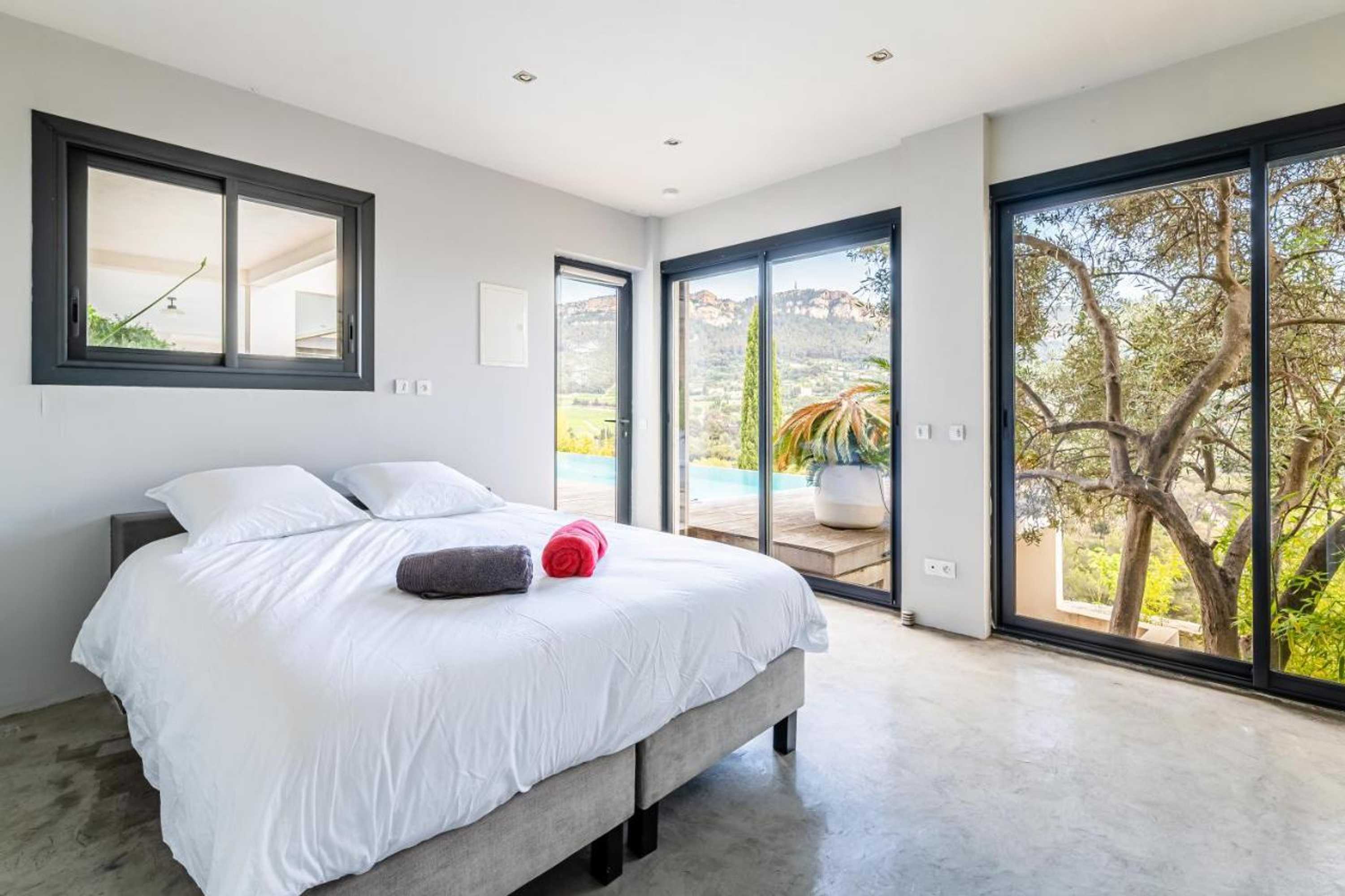 Gift card for Villa Canaille Par Dodo-à-Cassis