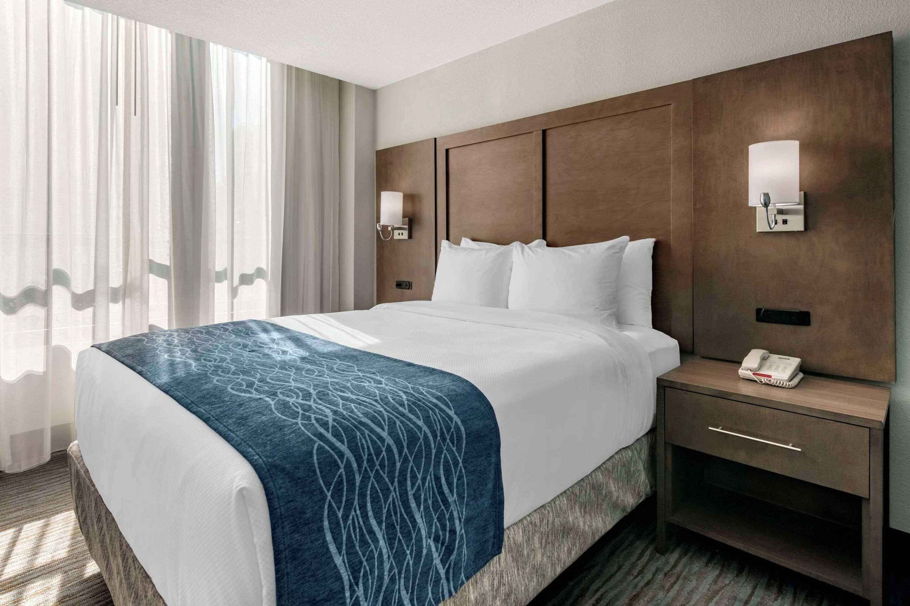 Gift card for Comfort Inn & Suites Downtown Brickell - Port of Miami Gift card for Comfort Inn & Suites Downtown Brickell - Port of Miami