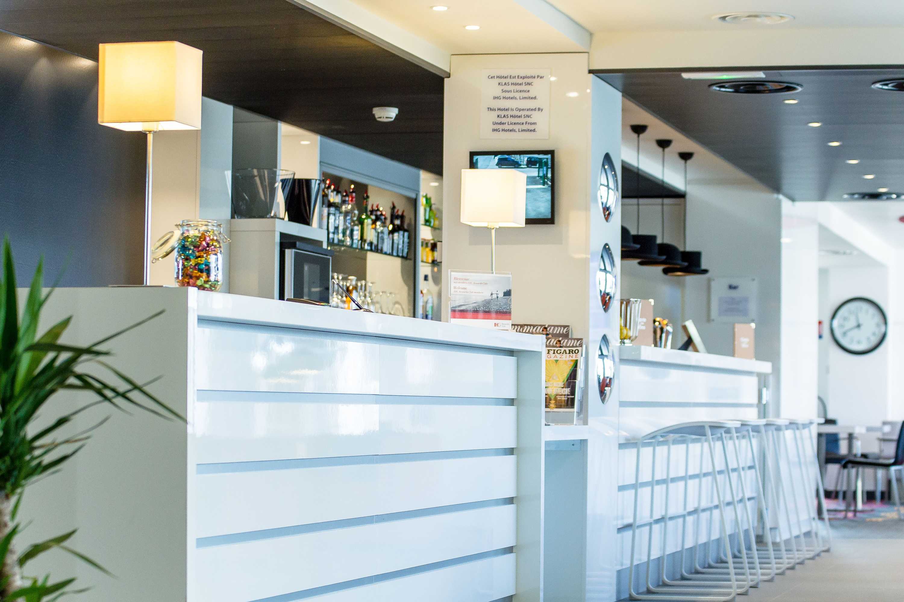 Gift card for Holiday Inn Express Dijon by Ihg Gift card for Holiday Inn Express Dijon by Ihg