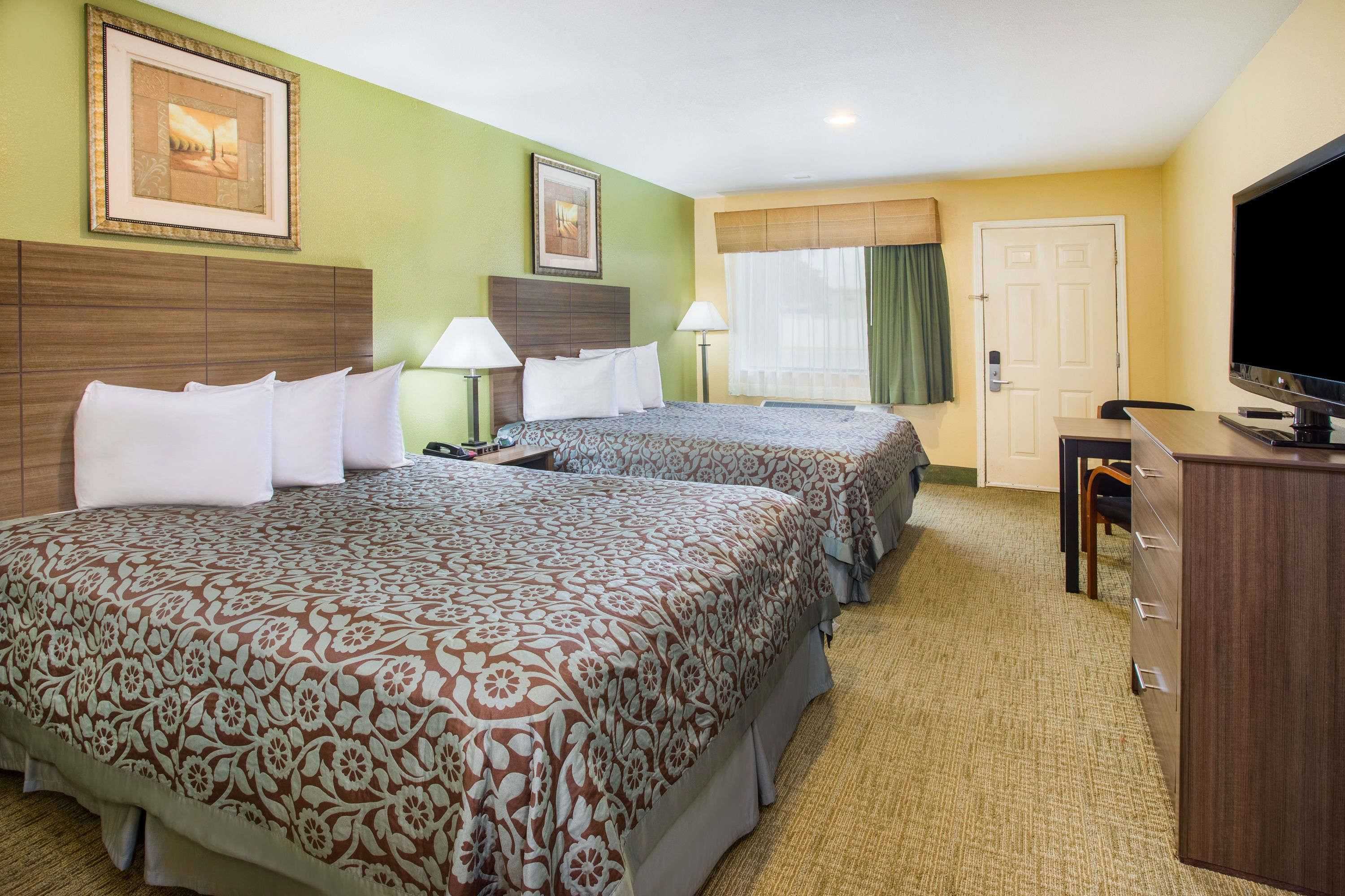 Gift card for Days Inn by Wyndham Abbeville Gift card for Days Inn by Wyndham Abbeville