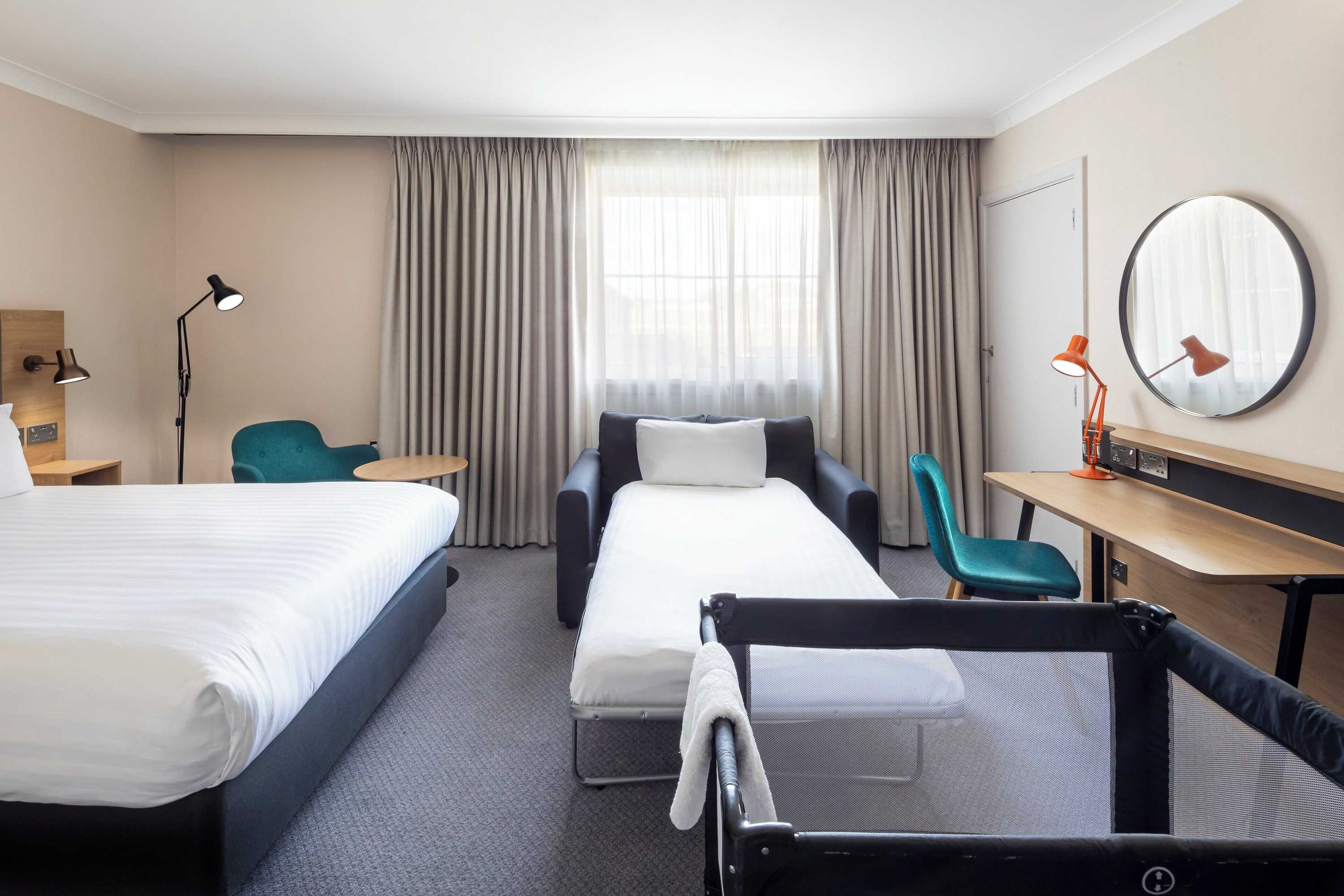 Gift card for Holiday Inn High Wycombe M40, Jct. 4 by Ihg Gift card for Holiday Inn High Wycombe M40, Jct. 4 by Ihg