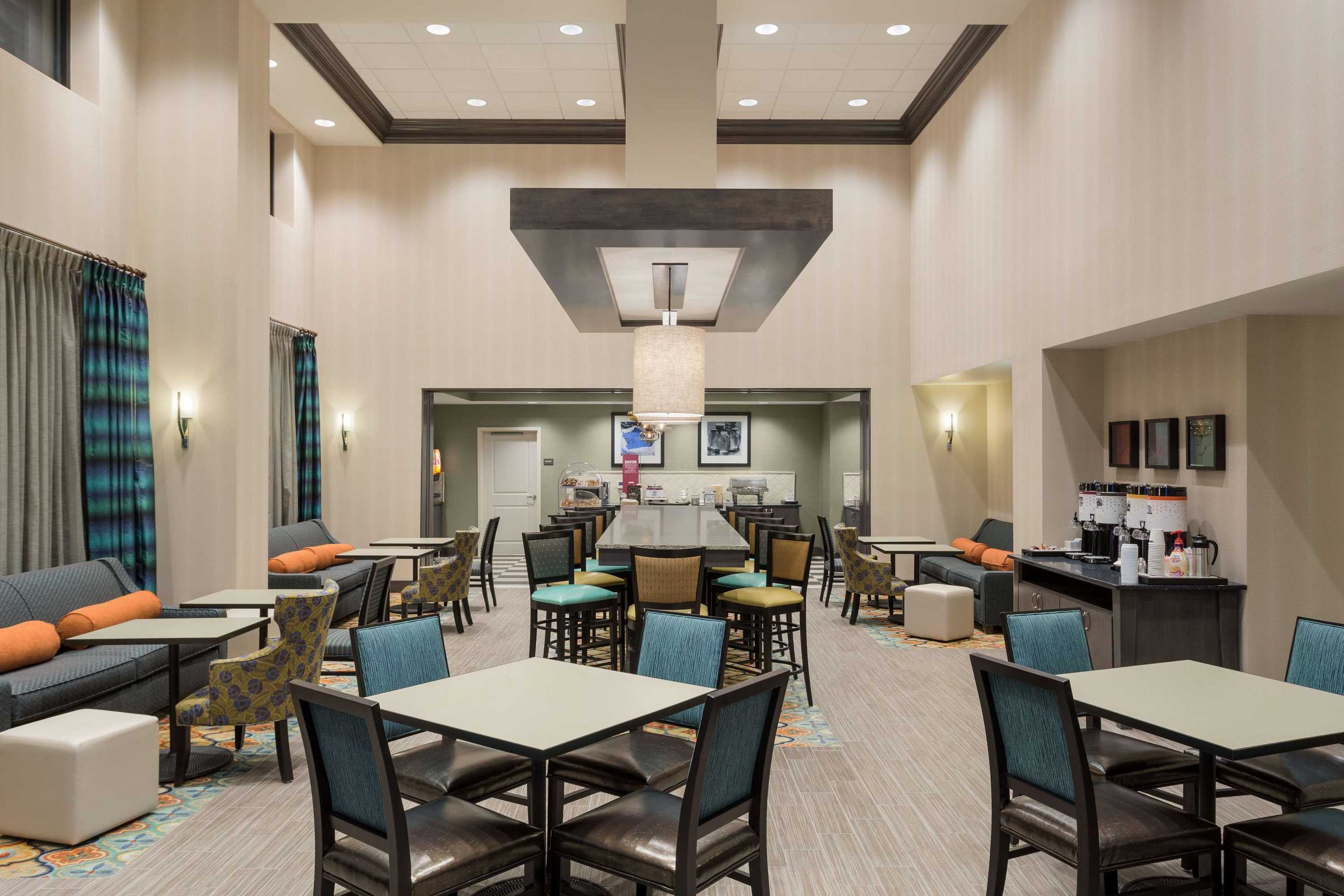 Gift card for Hampton Inn & Suites West Des Moines/sw Mall Area Gift card for Hampton Inn & Suites West Des Moines/sw Mall Area