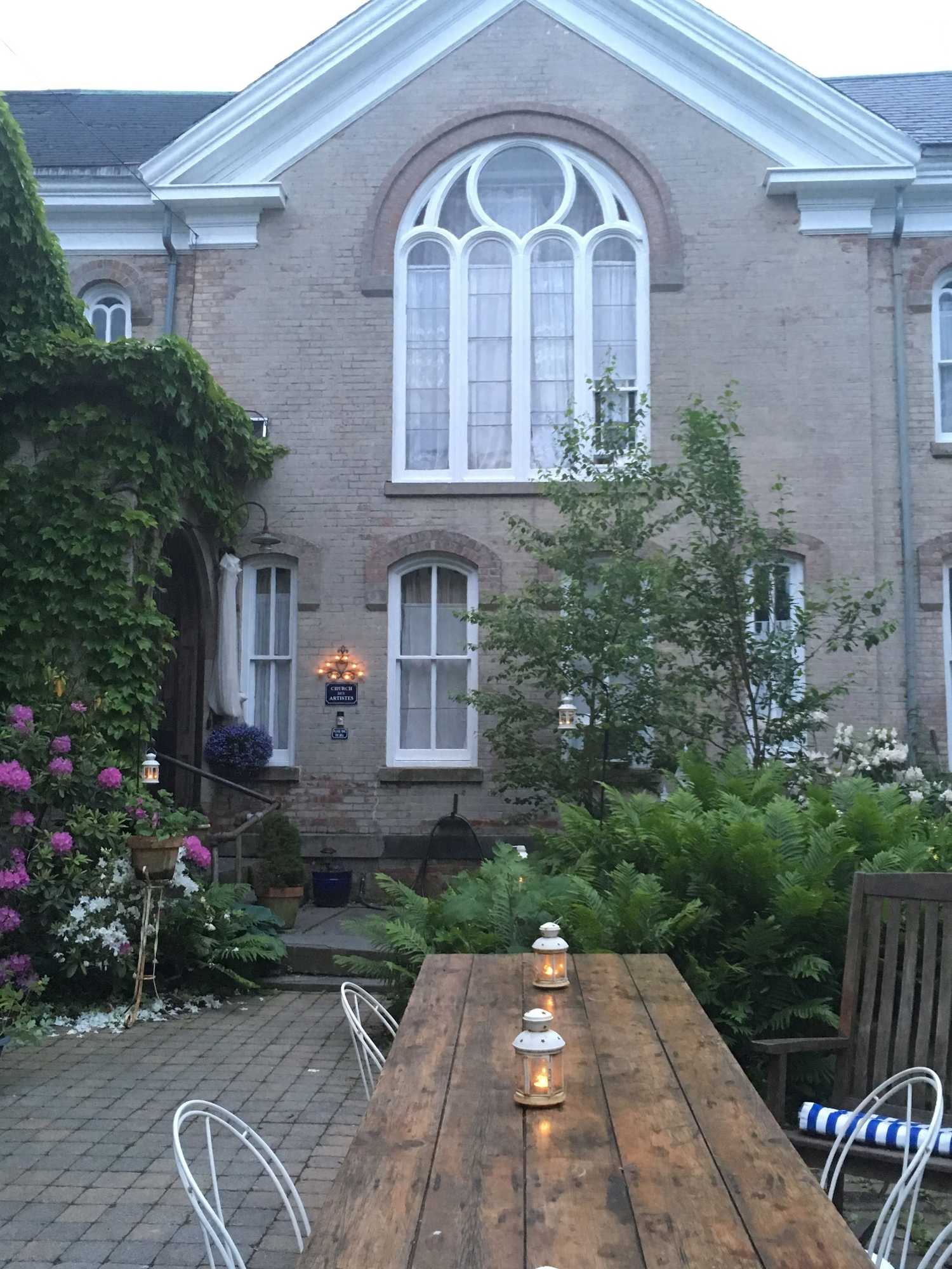 Gift card for Church Des Artistes Guest House