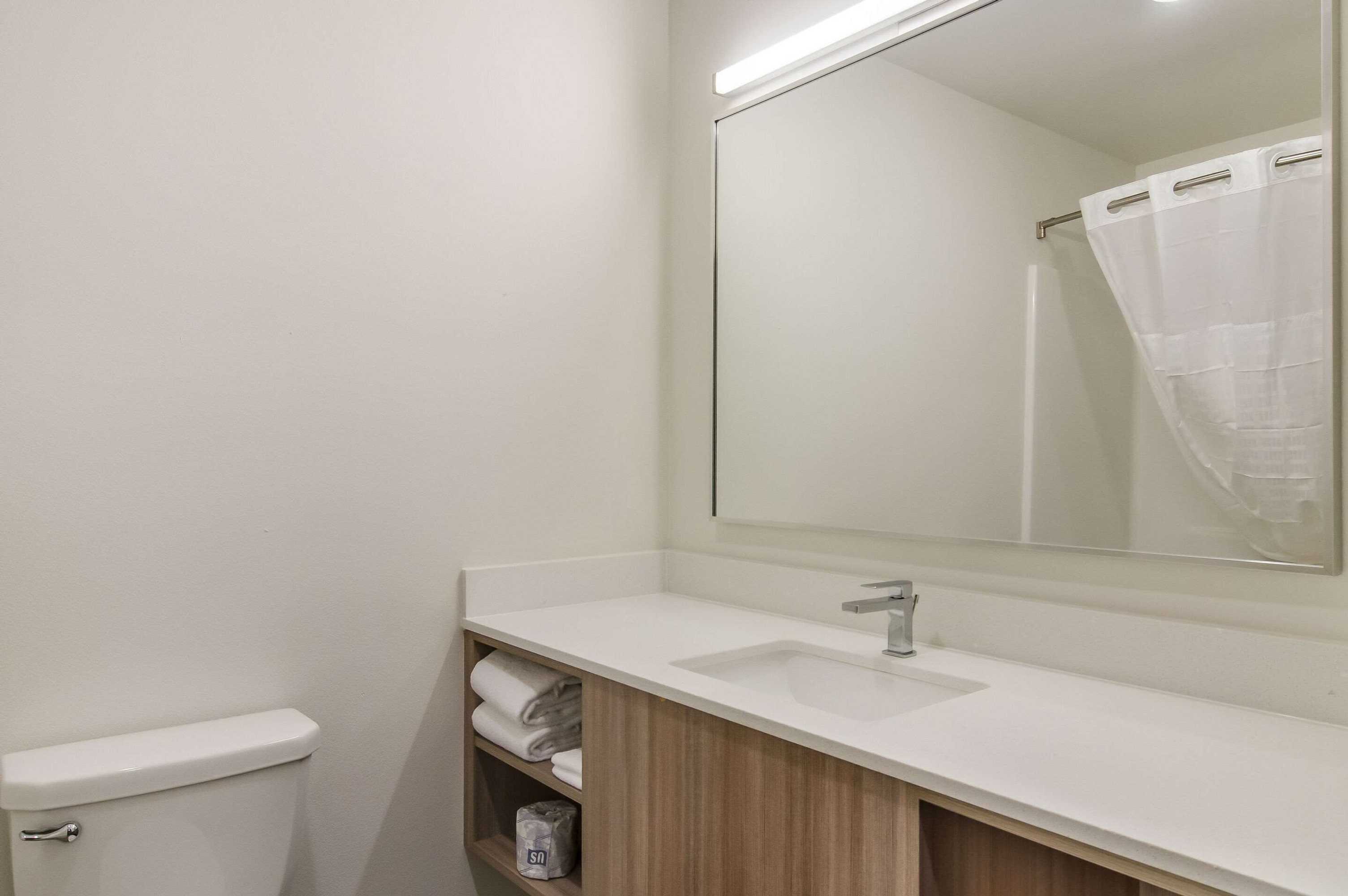 Gift card for Woodspring Suites Tacoma - Lakewood
