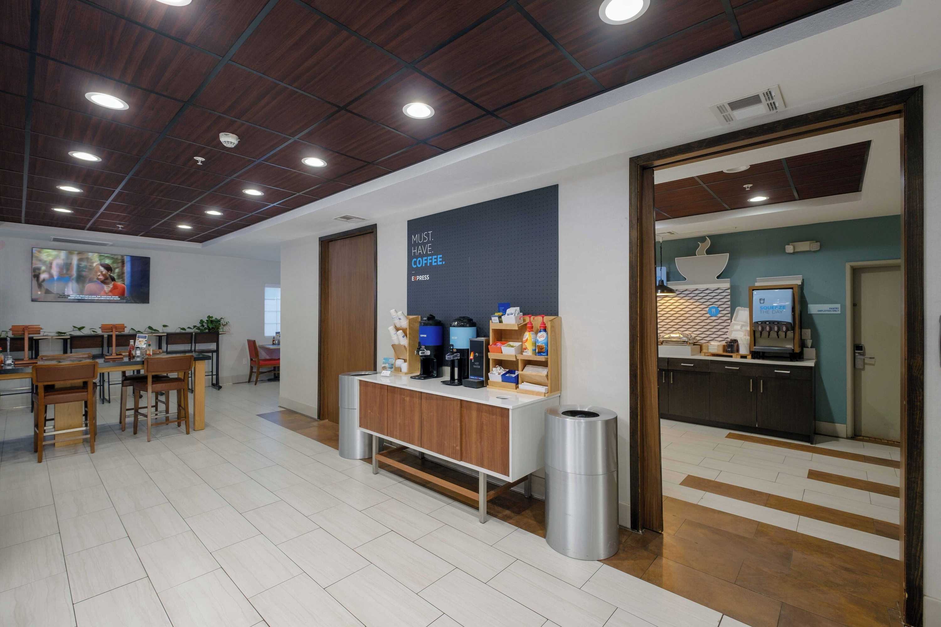 Gift card for Holiday Inn Express Carlsbad by Ihg Gift card for Holiday Inn Express Carlsbad by Ihg