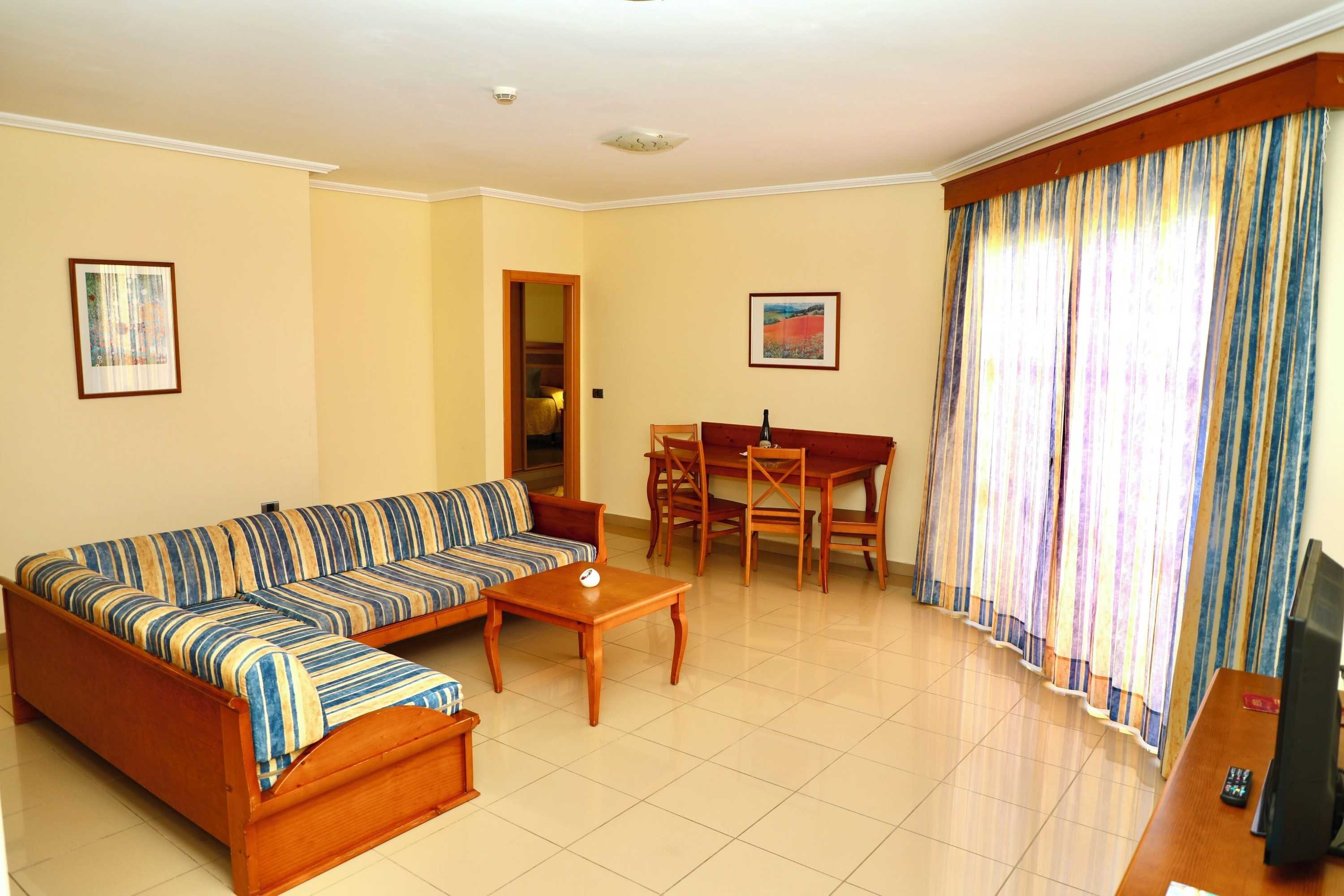 Gift card for Grand Muthu Golf Plaza Hotel Gift card for Grand Muthu Golf Plaza Hotel