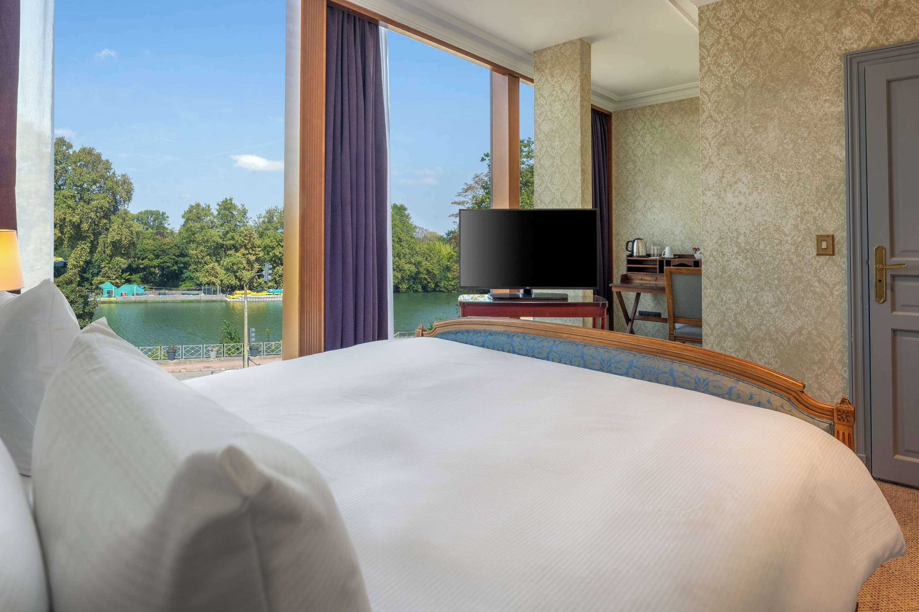 Gift card for Doubletree by Hilton Paris Bougival Gift card for Doubletree by Hilton Paris Bougival