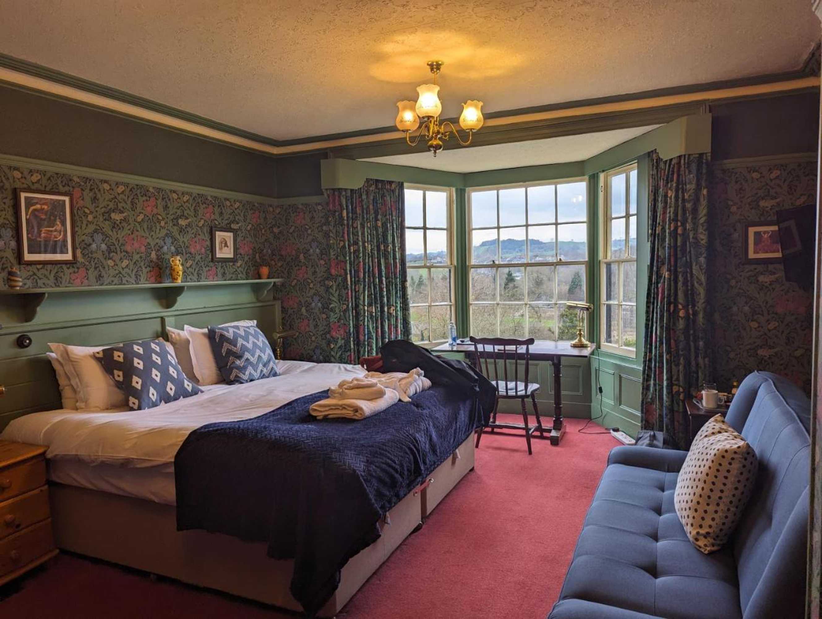 Gift card for Bron-Y-Graig