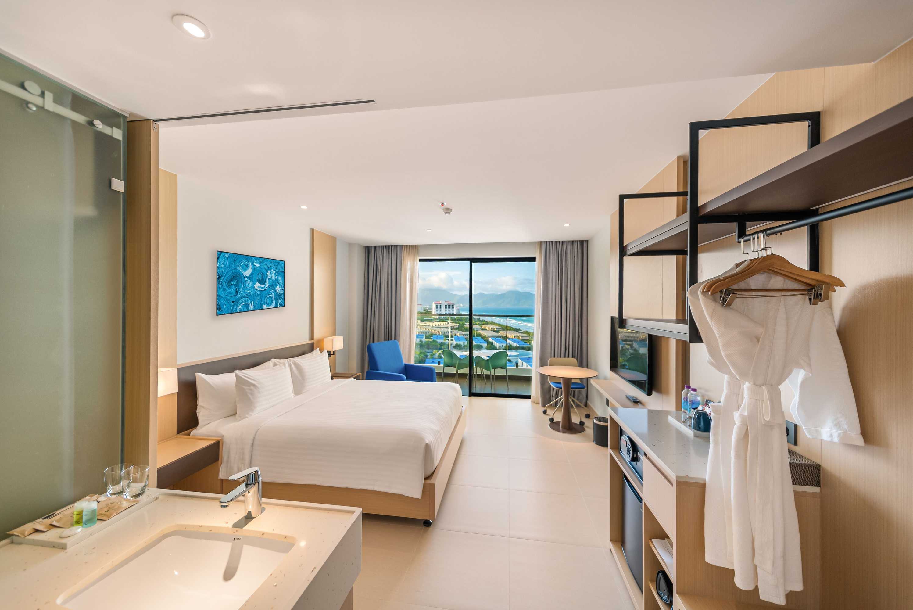 Gift card for The Empyrean Cam Ranh Beach Resort Gift card for The Empyrean Cam Ranh Beach Resort