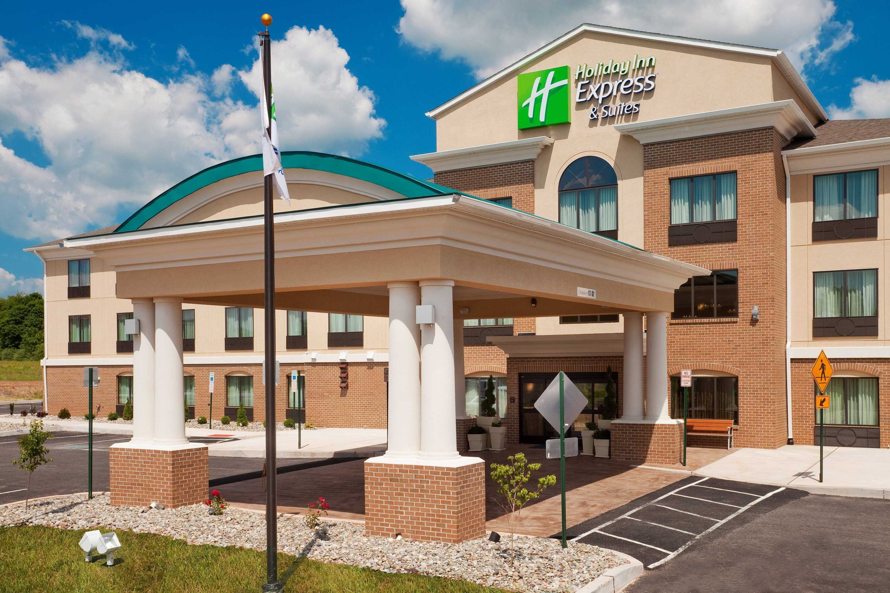Gift card for Holiday Inn Express Hotel & Suites Limerick - Pottstown by Ihg Gift card for Holiday Inn Express Hotel & Suites Limerick - Pottstown by Ihg