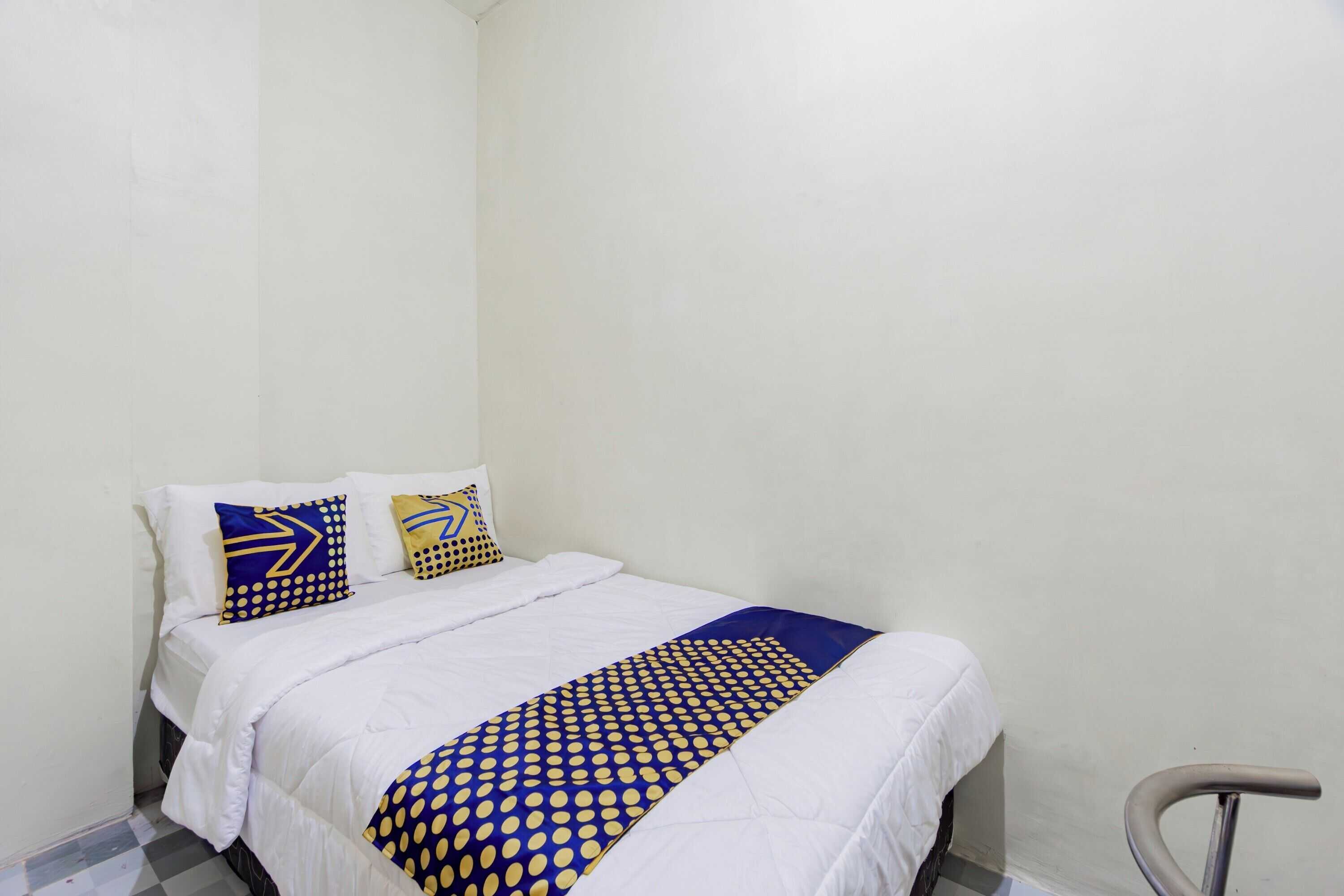 Gift card for Spot ON 93967 Hasna Guest House Syariah Gift card for Spot ON 93967 Hasna Guest House Syariah