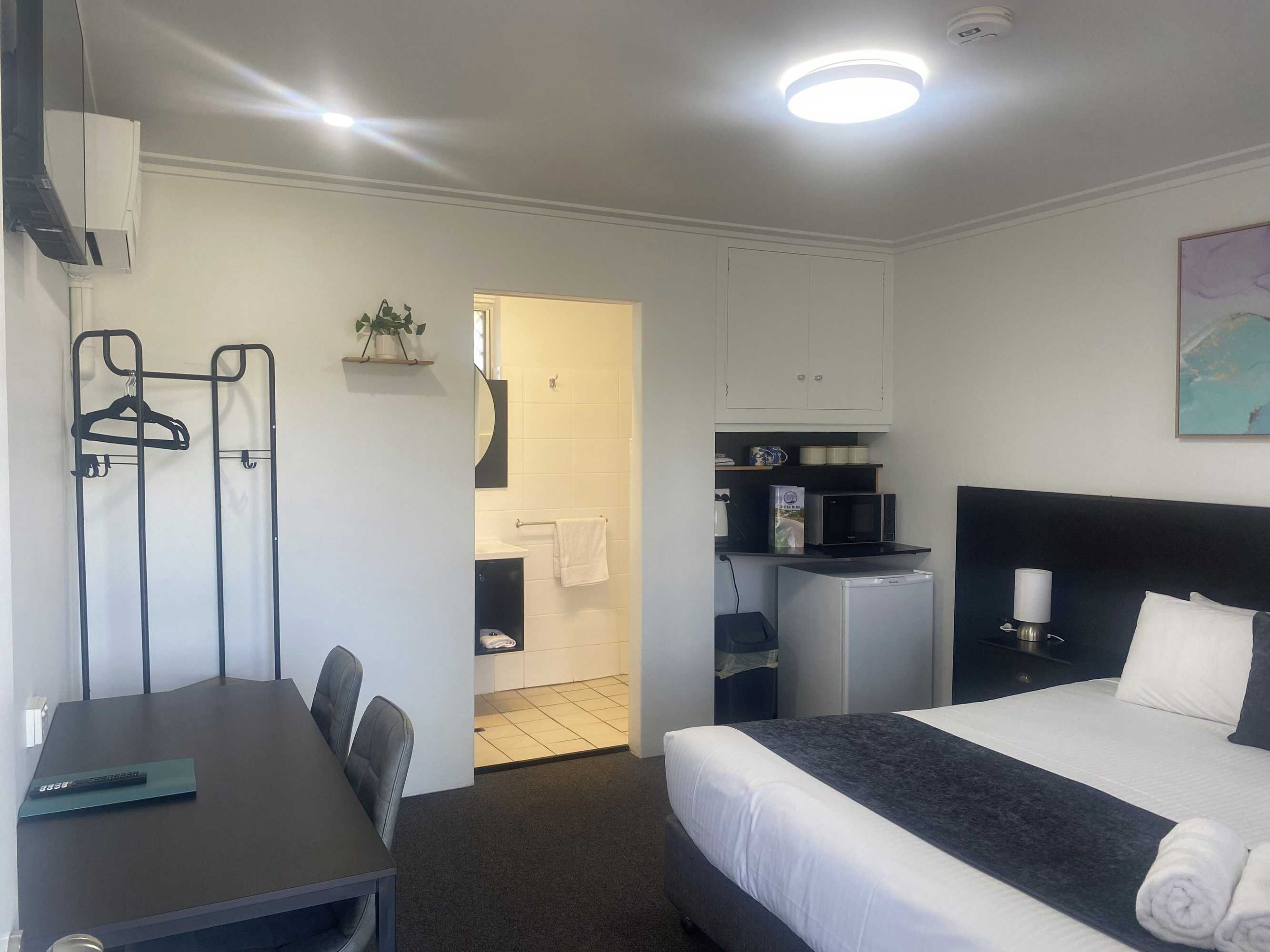 Gift card for The Seaview Tavern Motel Gift card for The Seaview Tavern Motel