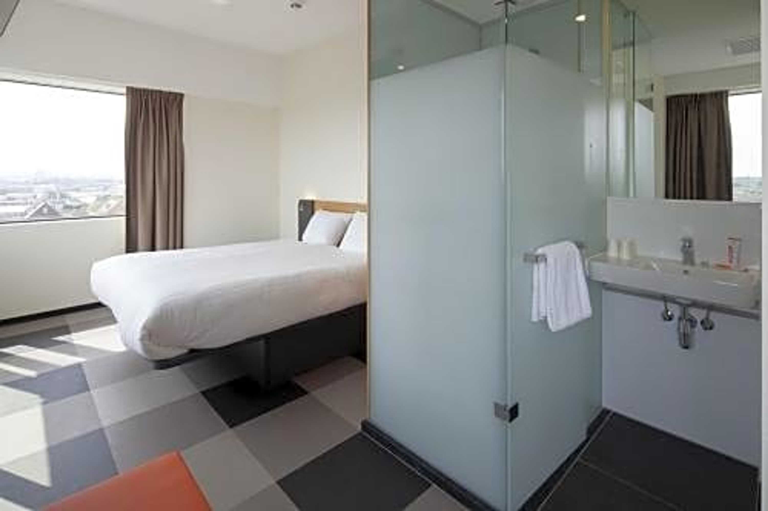 Gift card for Easyhotel Amsterdam Zaandam Gift card for Easyhotel Amsterdam Zaandam