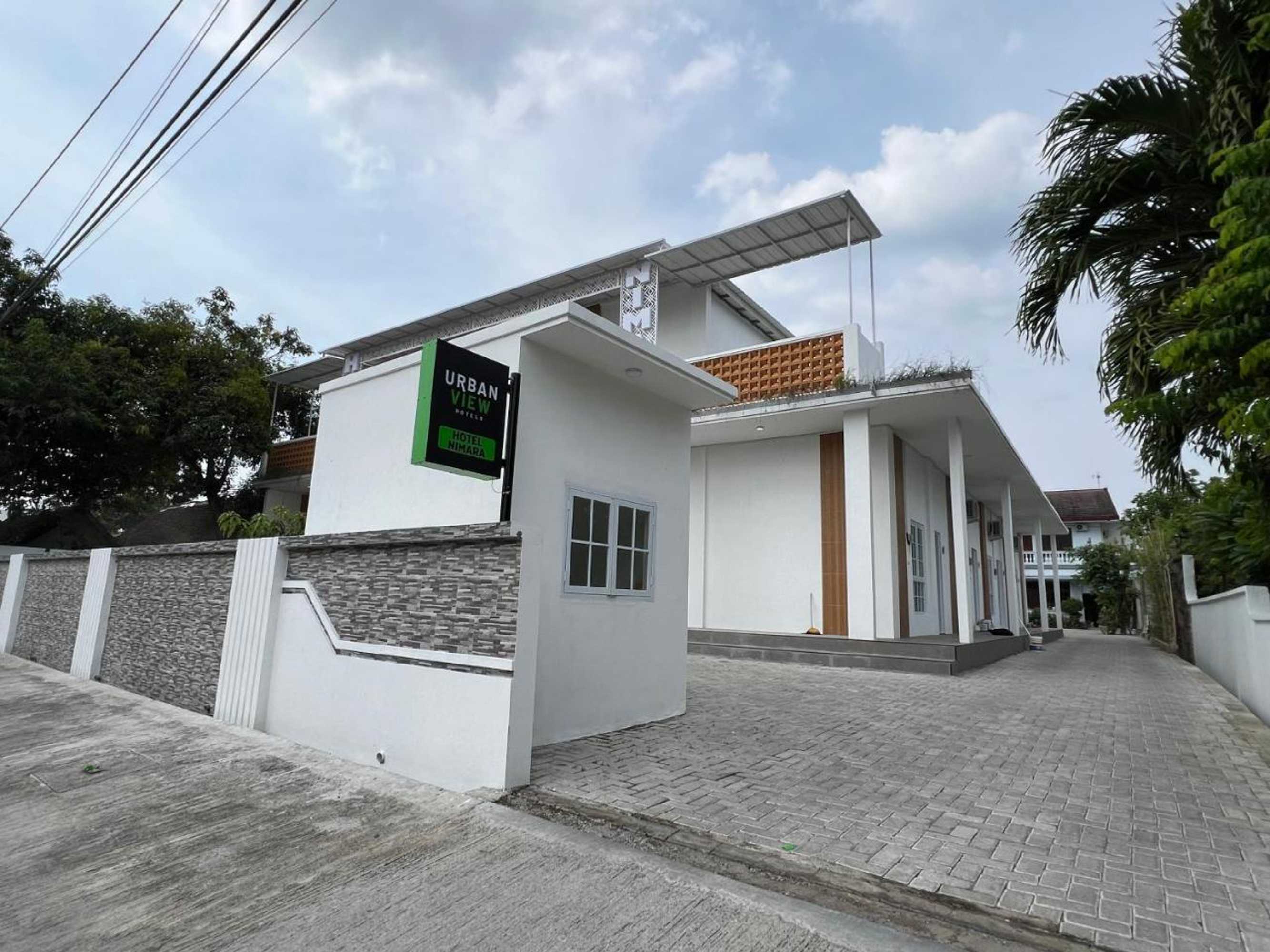 Gift card for Urbanview Hotel Nimara Ngawi by Reddoorz