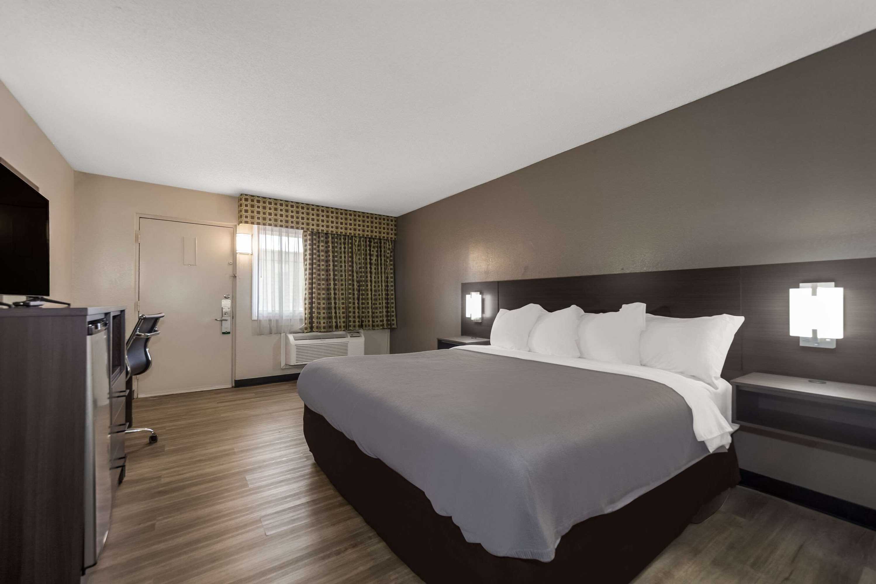 Gift card for Quality Inn Charleston - West Ashley Gift card for Quality Inn Charleston - West Ashley