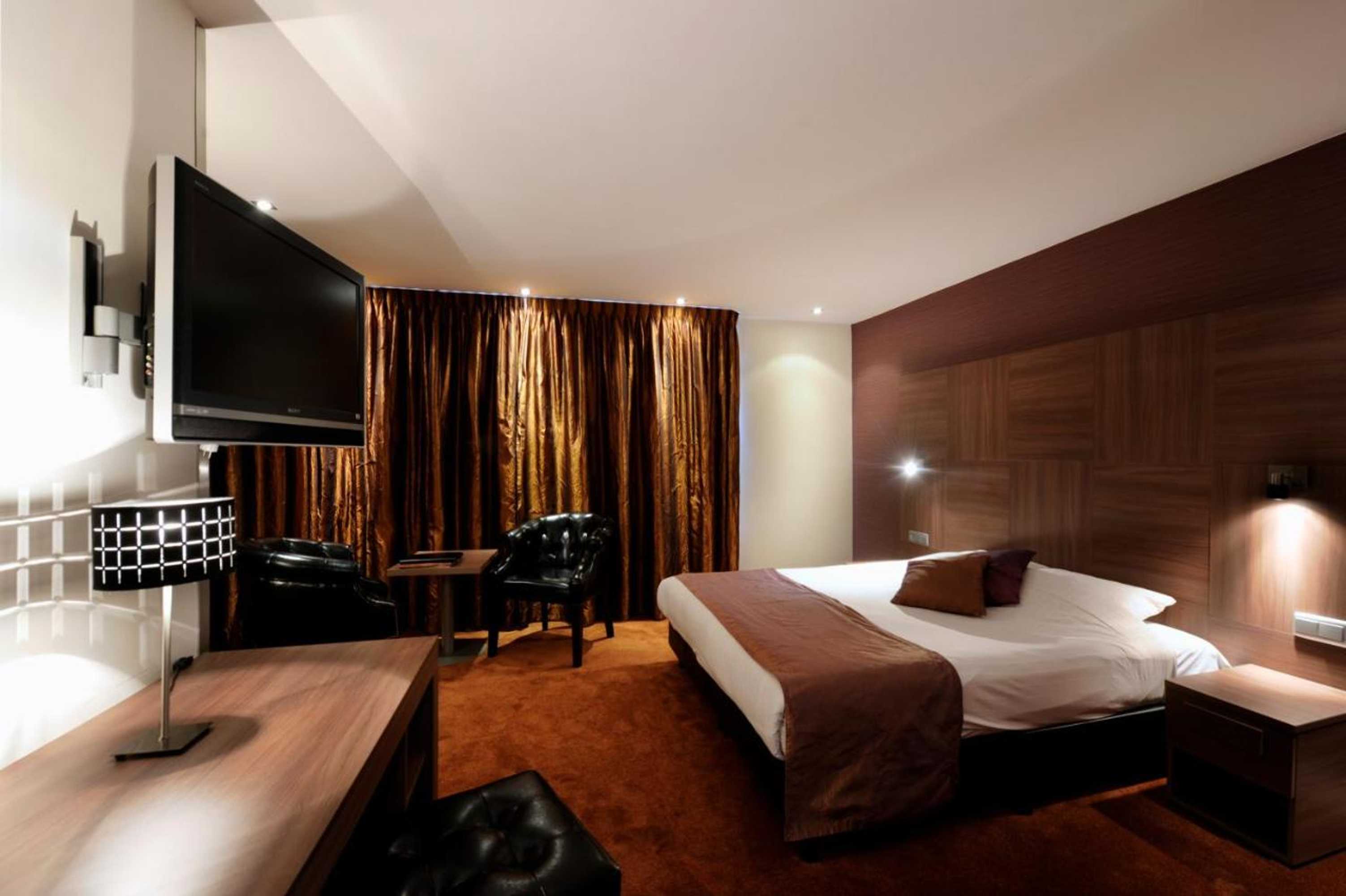 Gift card for Van Der Valk Hotel Hardegarijp - Leeuwarden