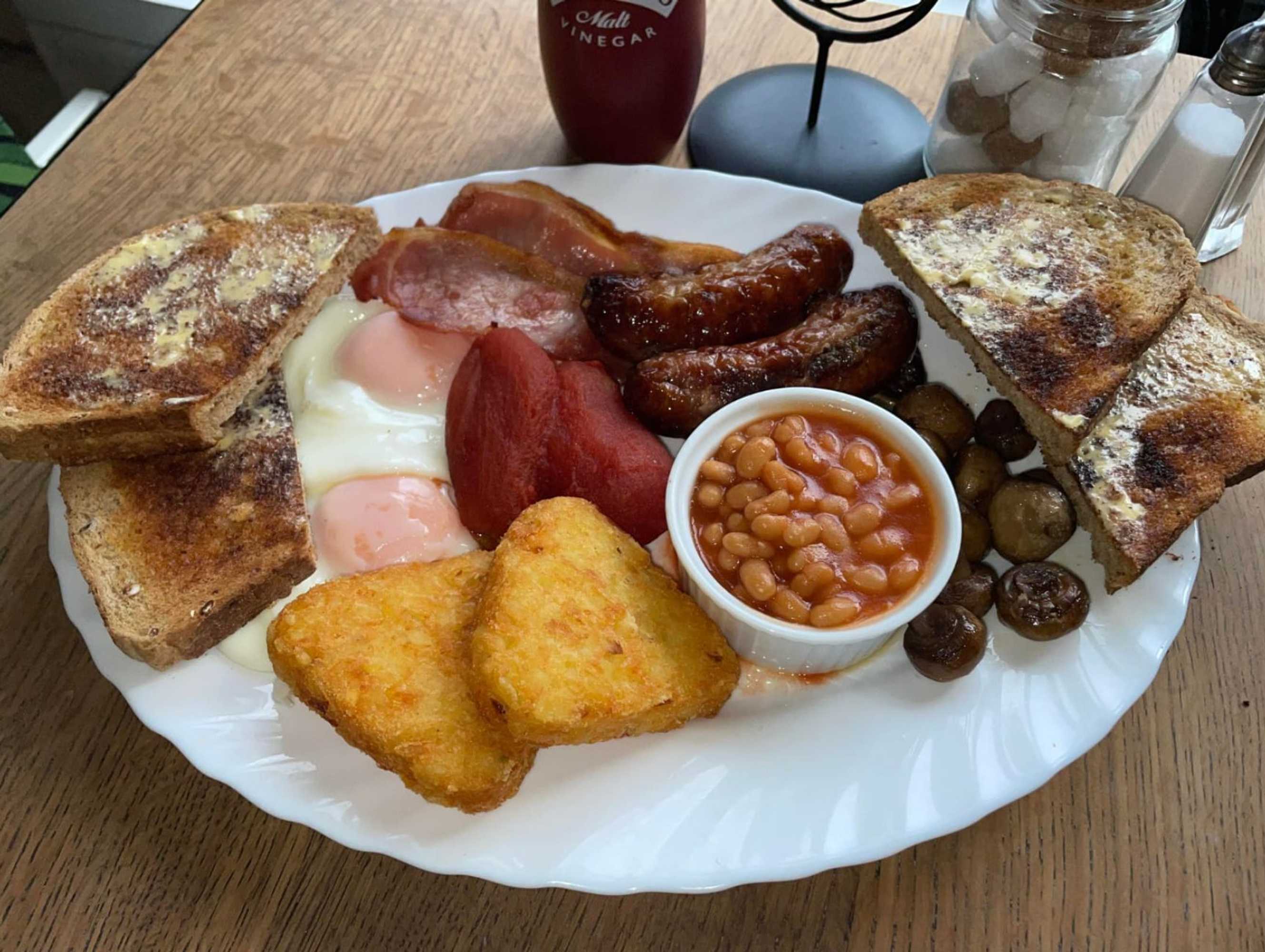 Gift card for Oyo The Billingford Horseshoes Gift card for Oyo The Billingford Horseshoes