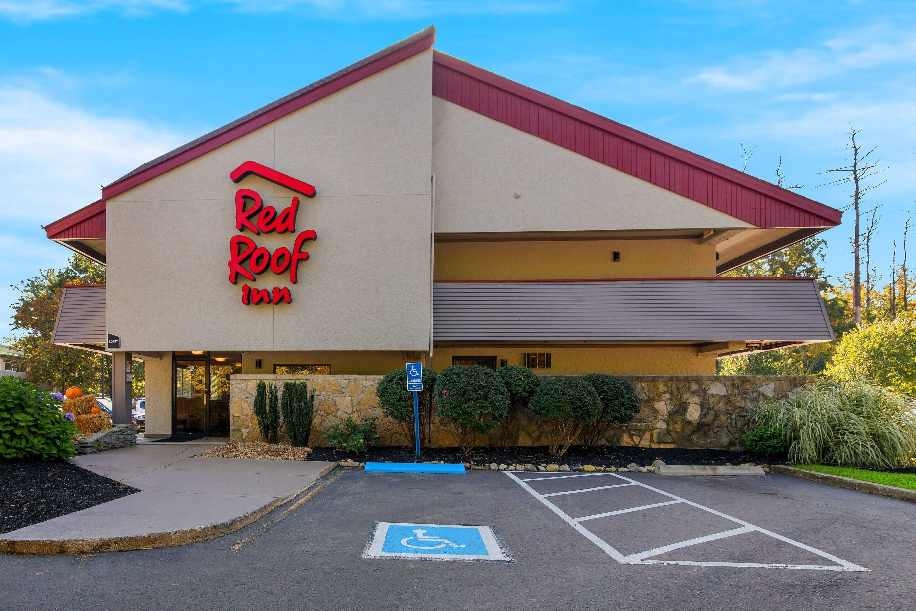 Gift card for Red Roof Inn Salem Gift card for Red Roof Inn Salem